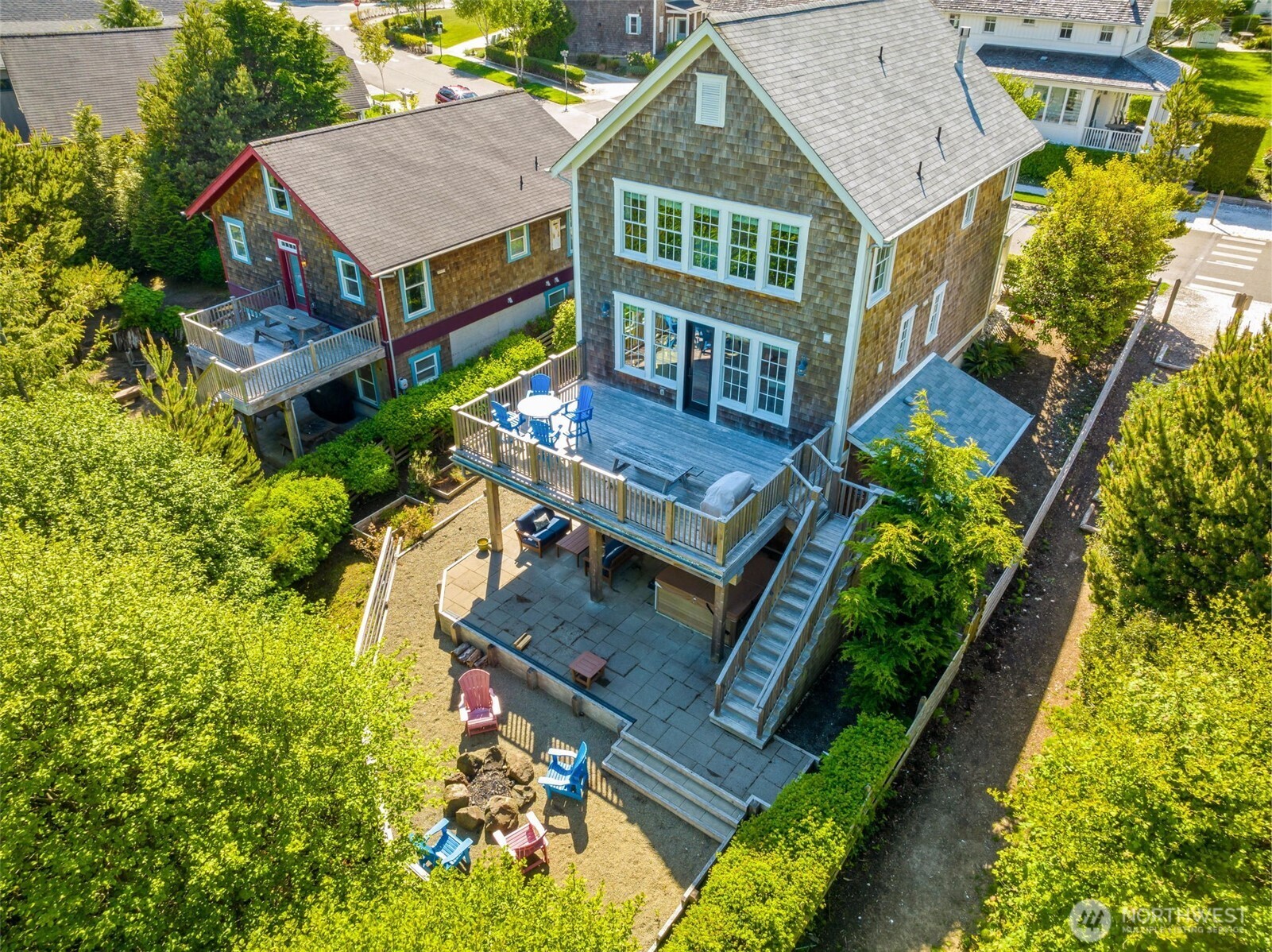 81 Compass Street Property Photo 36