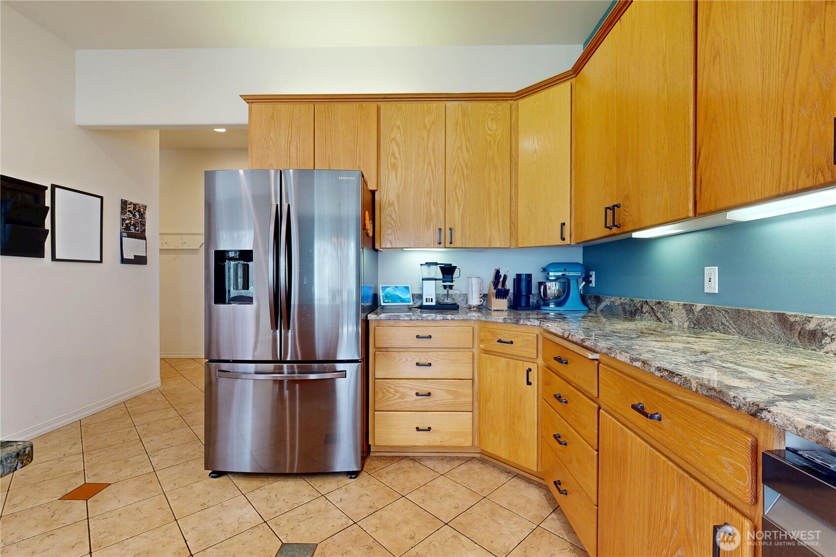 48 Parkwood Circle Property Photo 16