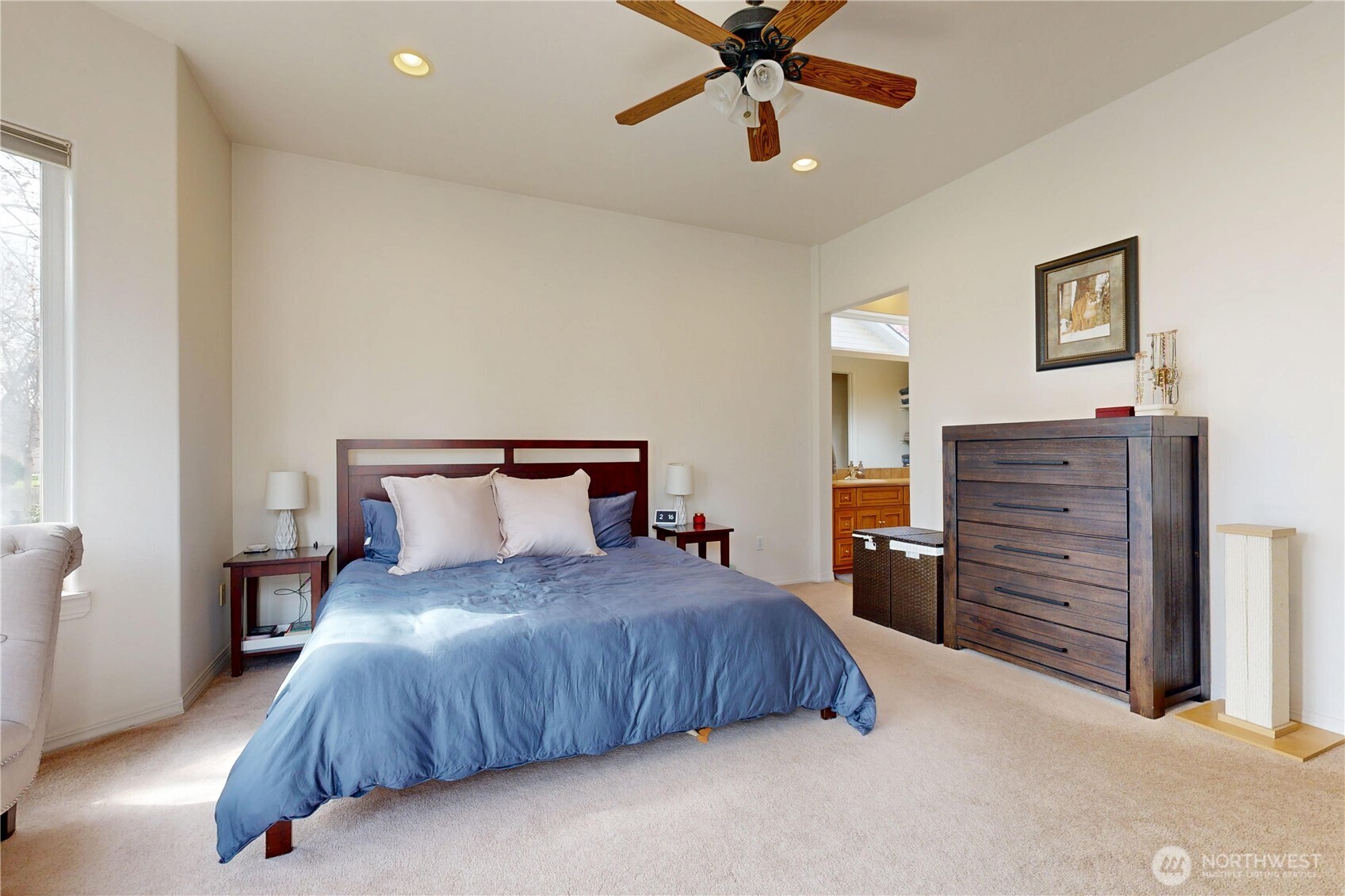 48 Parkwood Circle Property Photo 26