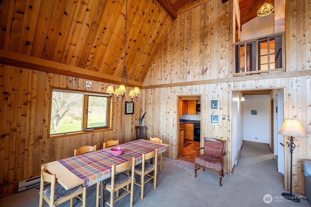 239 Shoreland Drive Property Photo 6