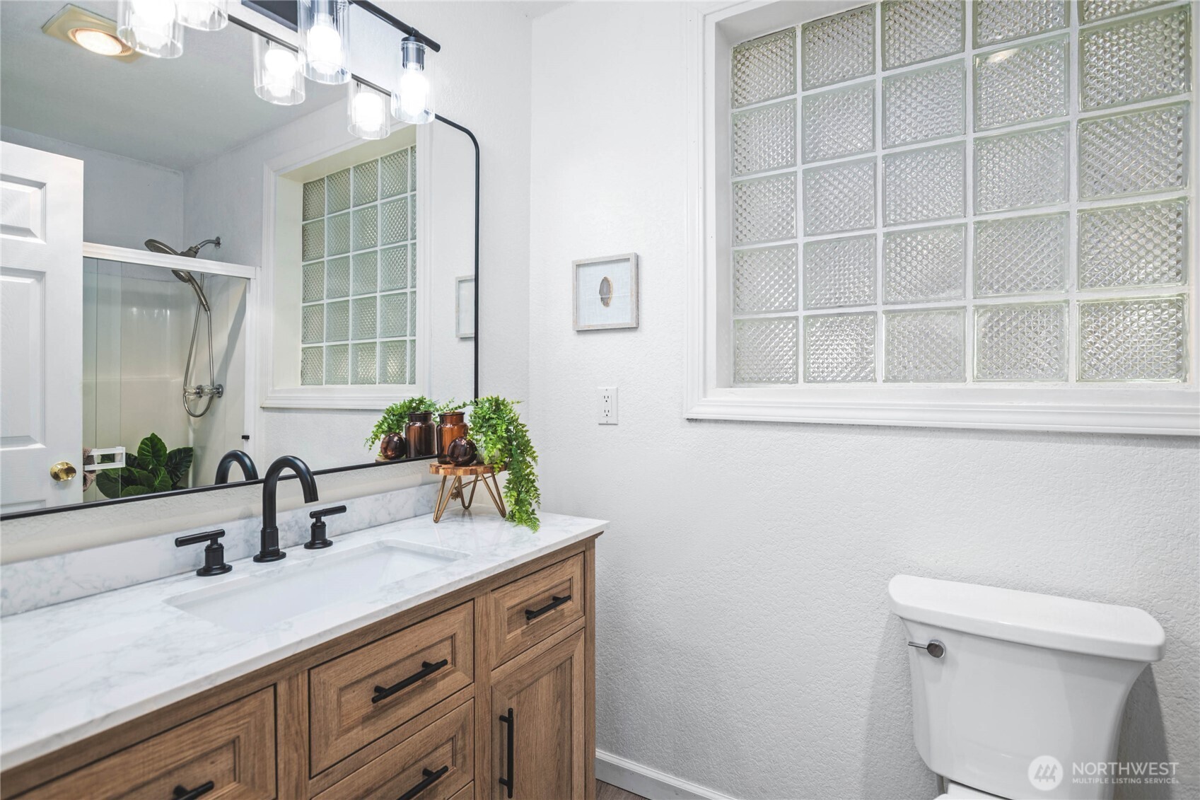 2104 Highland Drive Property Photo 18