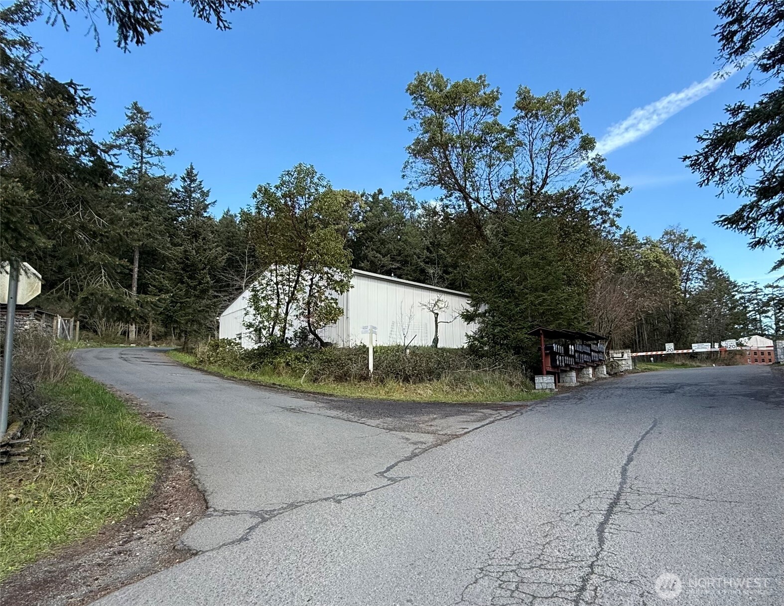 1111 Tarte Road Property Photo 25
