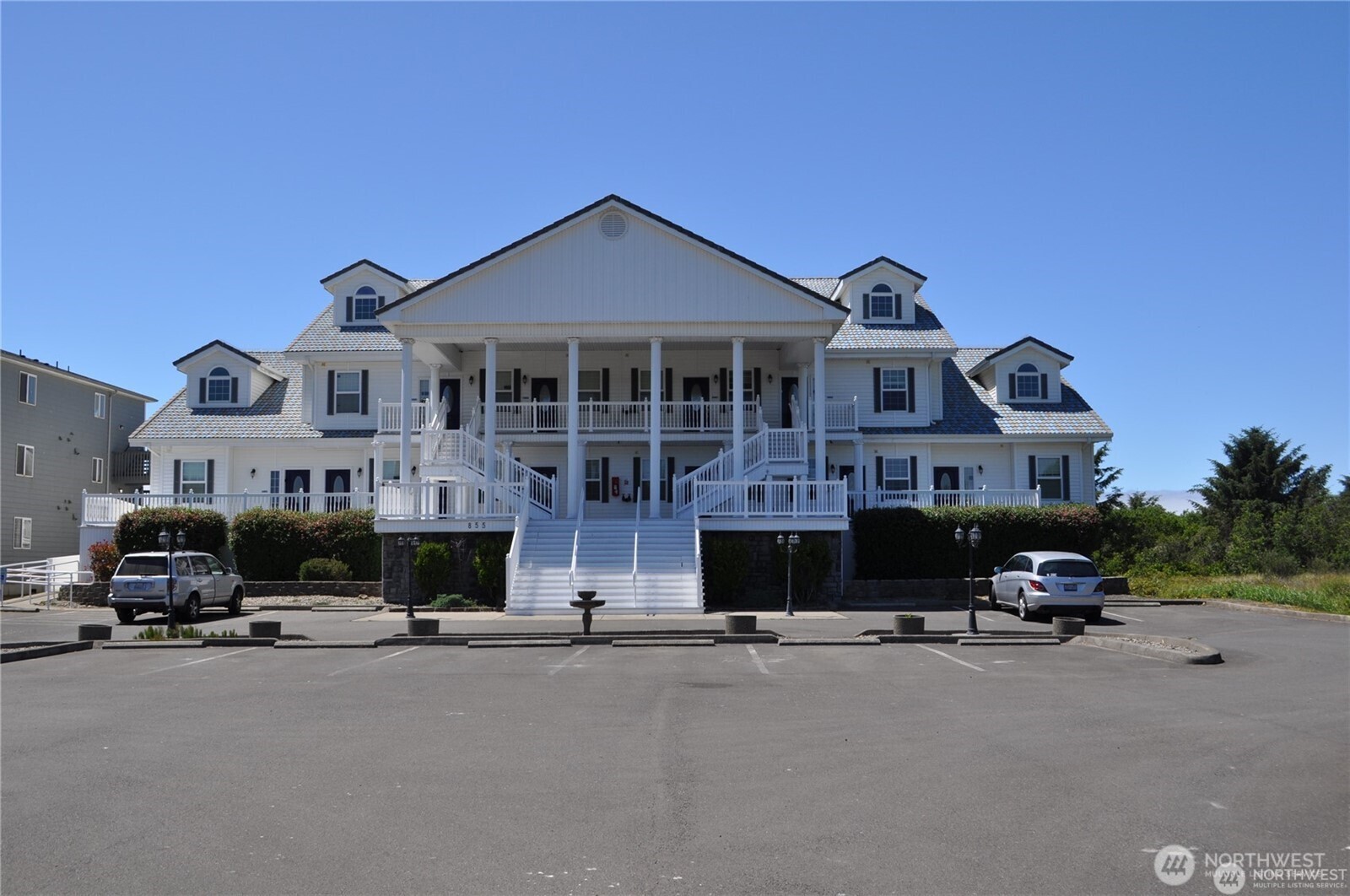 855 Ocean Shores Boulevard 105 Property Photo 1