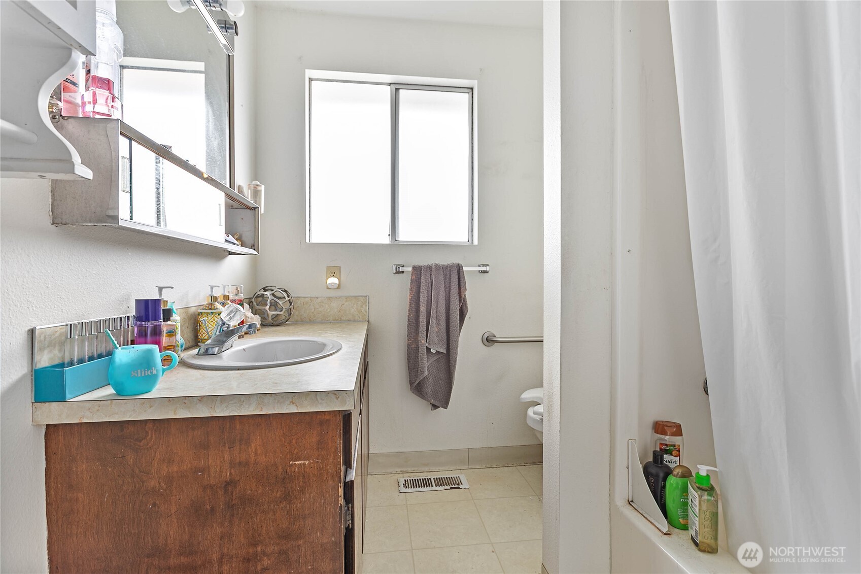 3340 Cherrywood Avenue Property Photo 6