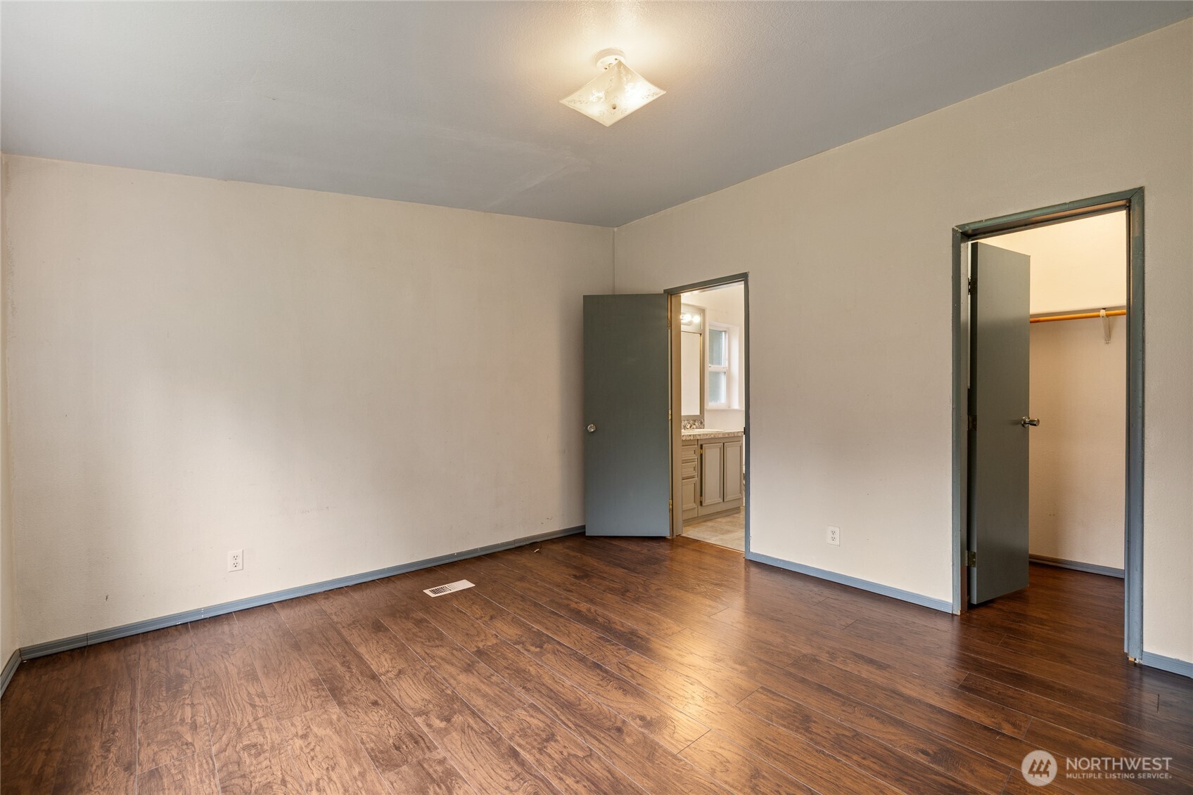 8341 Daphne Ct Se Property Photo 15