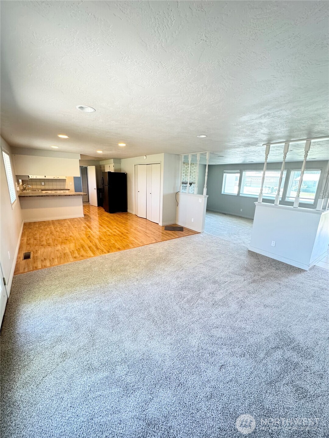 915 E Elsinore Street Property Photo 15