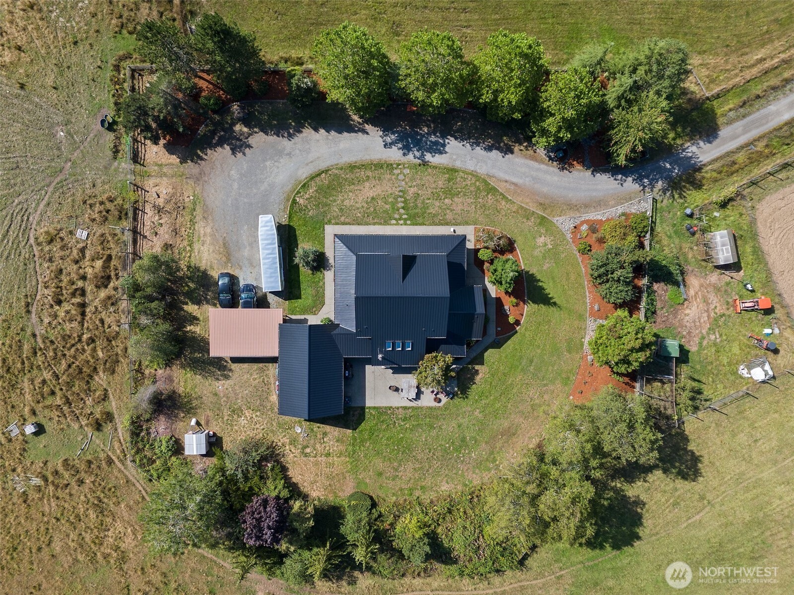 47207 138th Avenue Property Photo 4