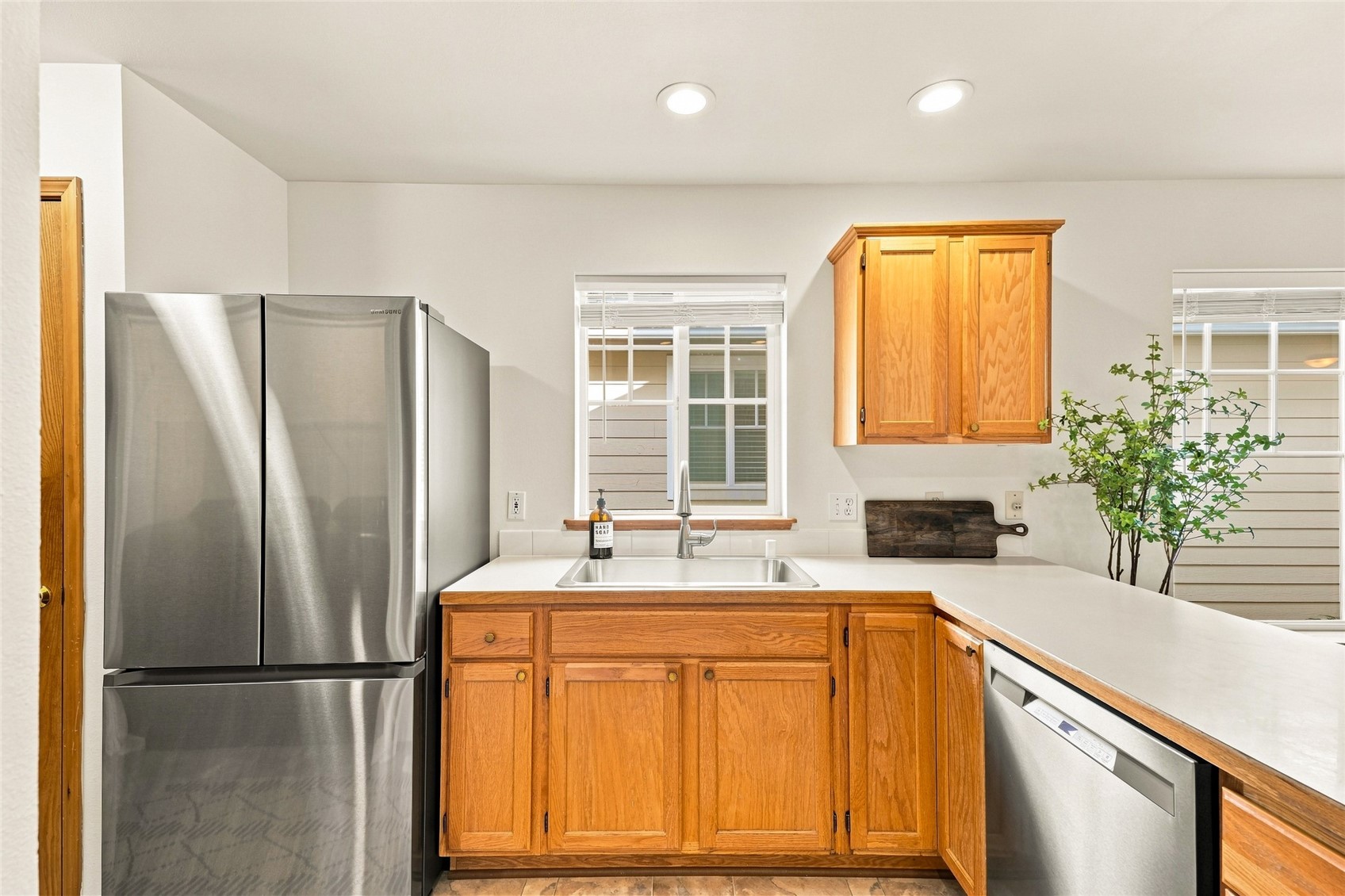 1030 Sinclair Way 42 Property Photo 10