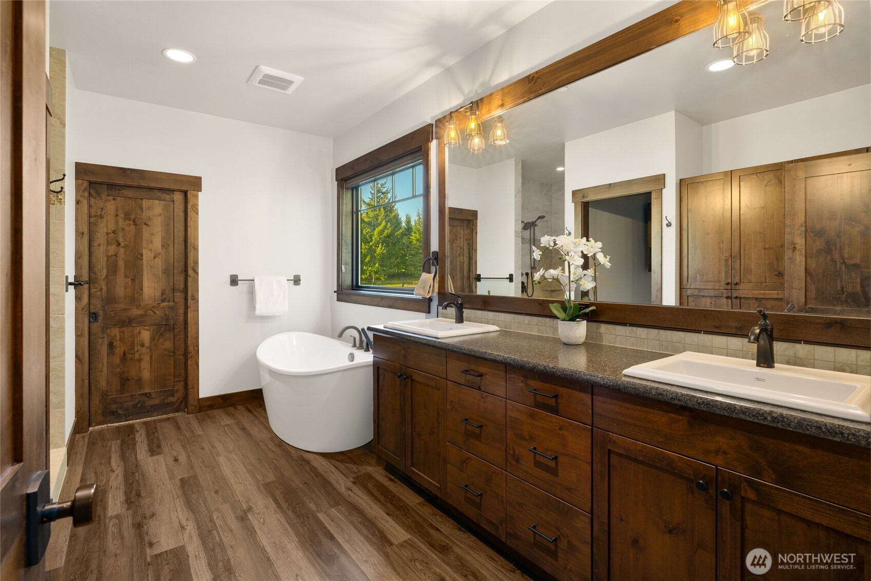 40 Big Bug Lane Property Photo 16