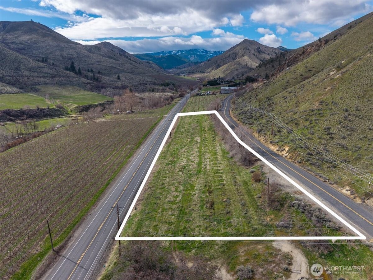 11 Methow Street Property Photo 1