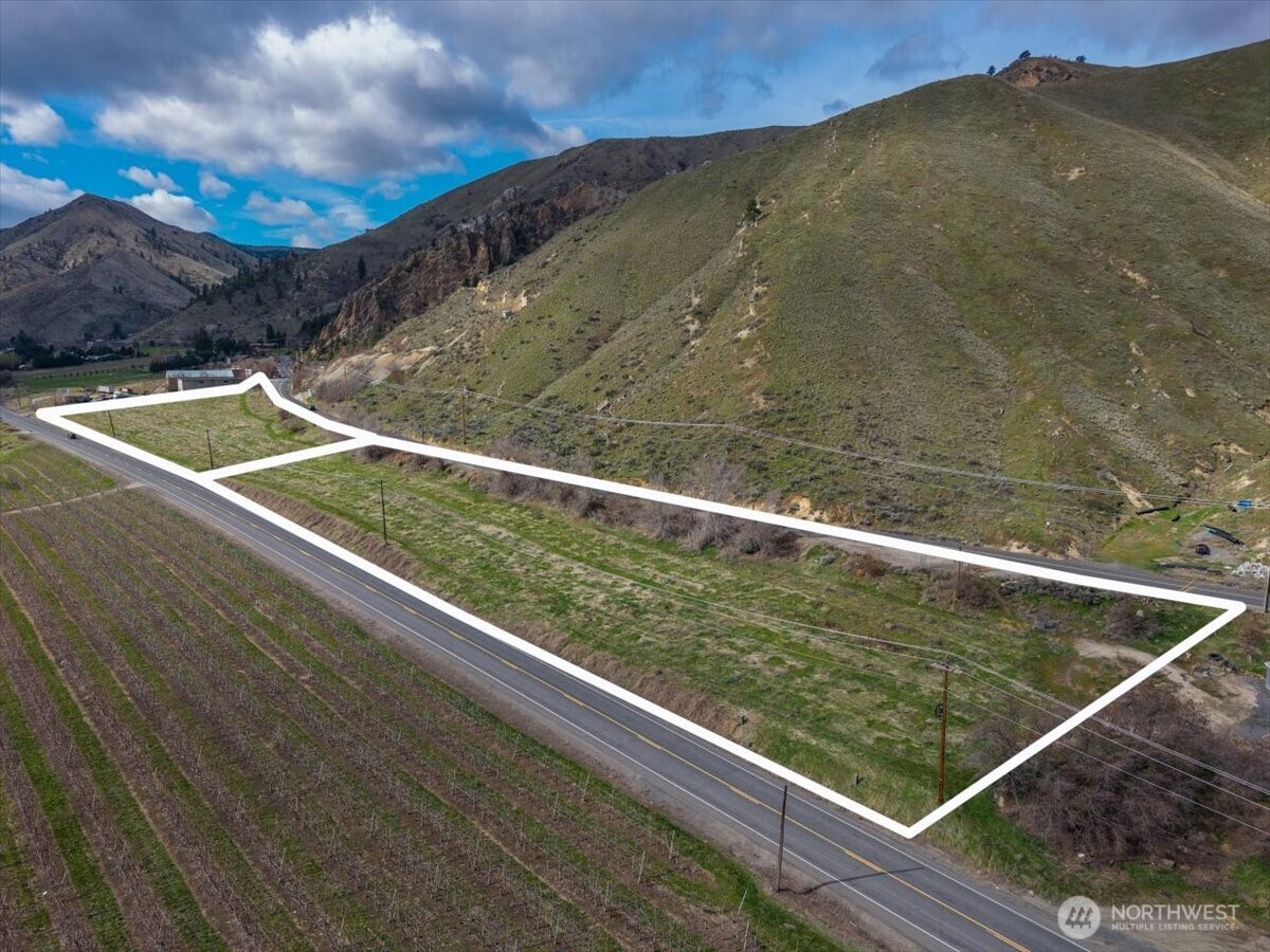 11 Methow Street Property Photo 7