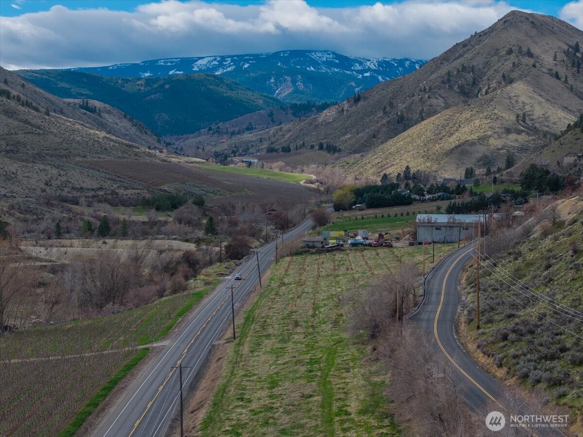 11 Methow Street Property Photo 9