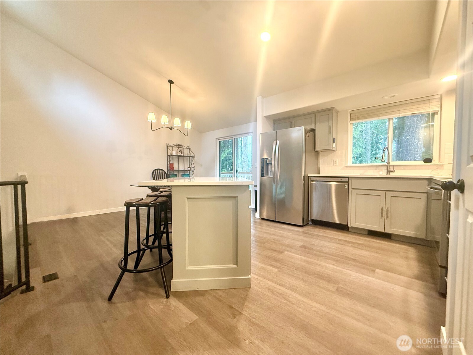 18240 E Clear Lake Boulevard Property Photo 7