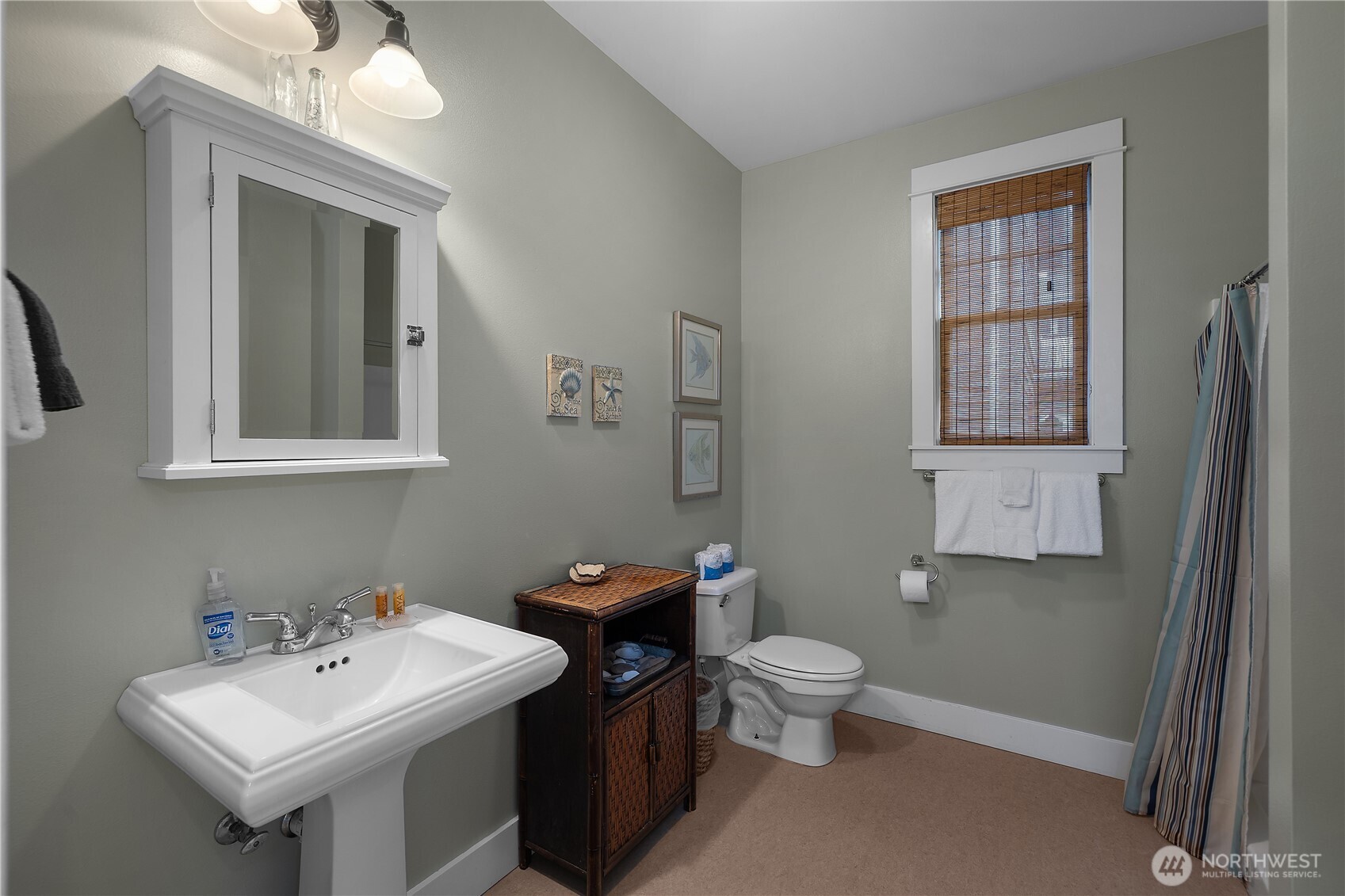 21 N Glen Lane Property Photo 7