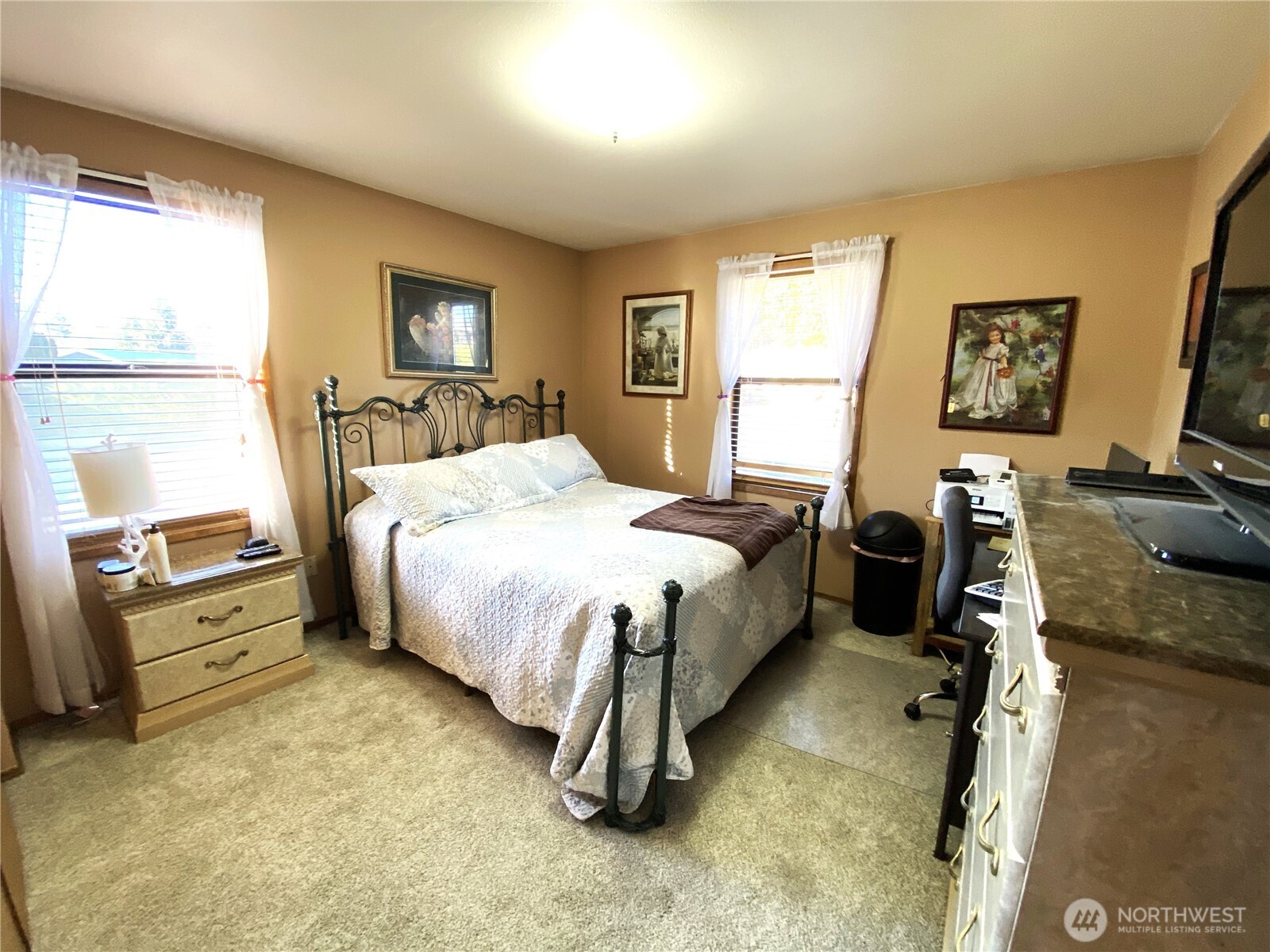 986 Highline Drive Property Photo 21