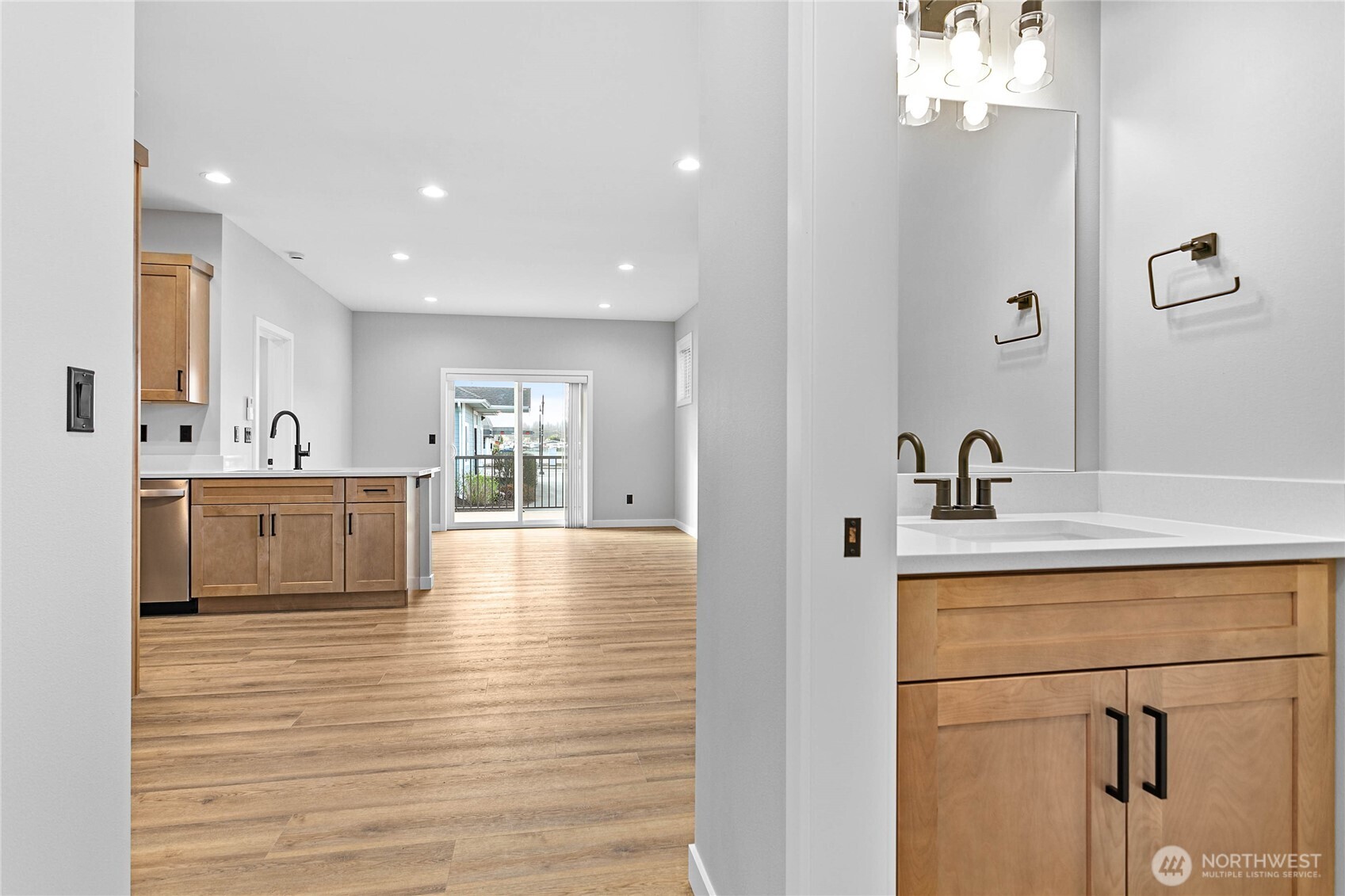 110 Baker Street A & B Property Photo 5