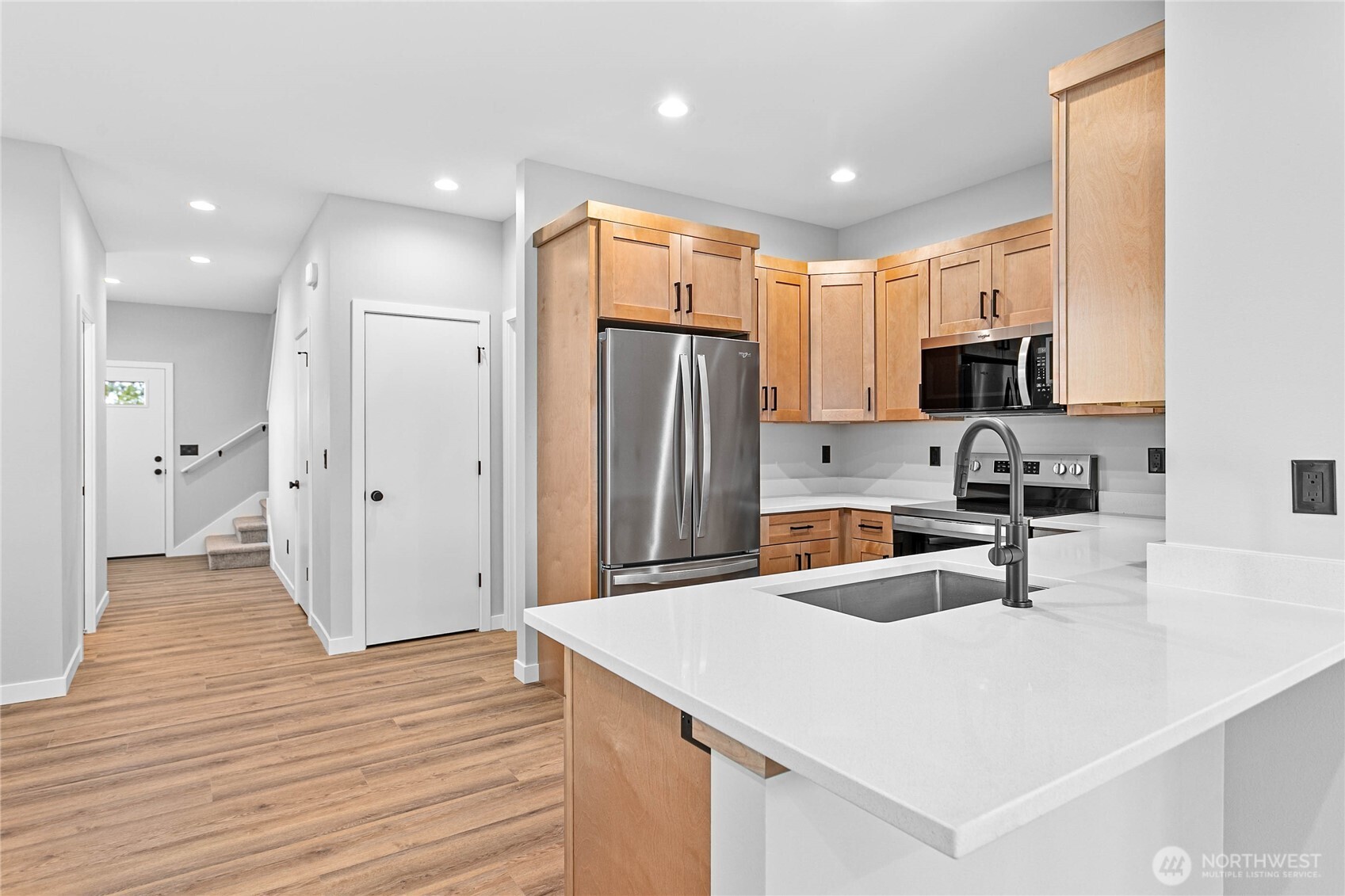 110 Baker Street A & B Property Photo 12