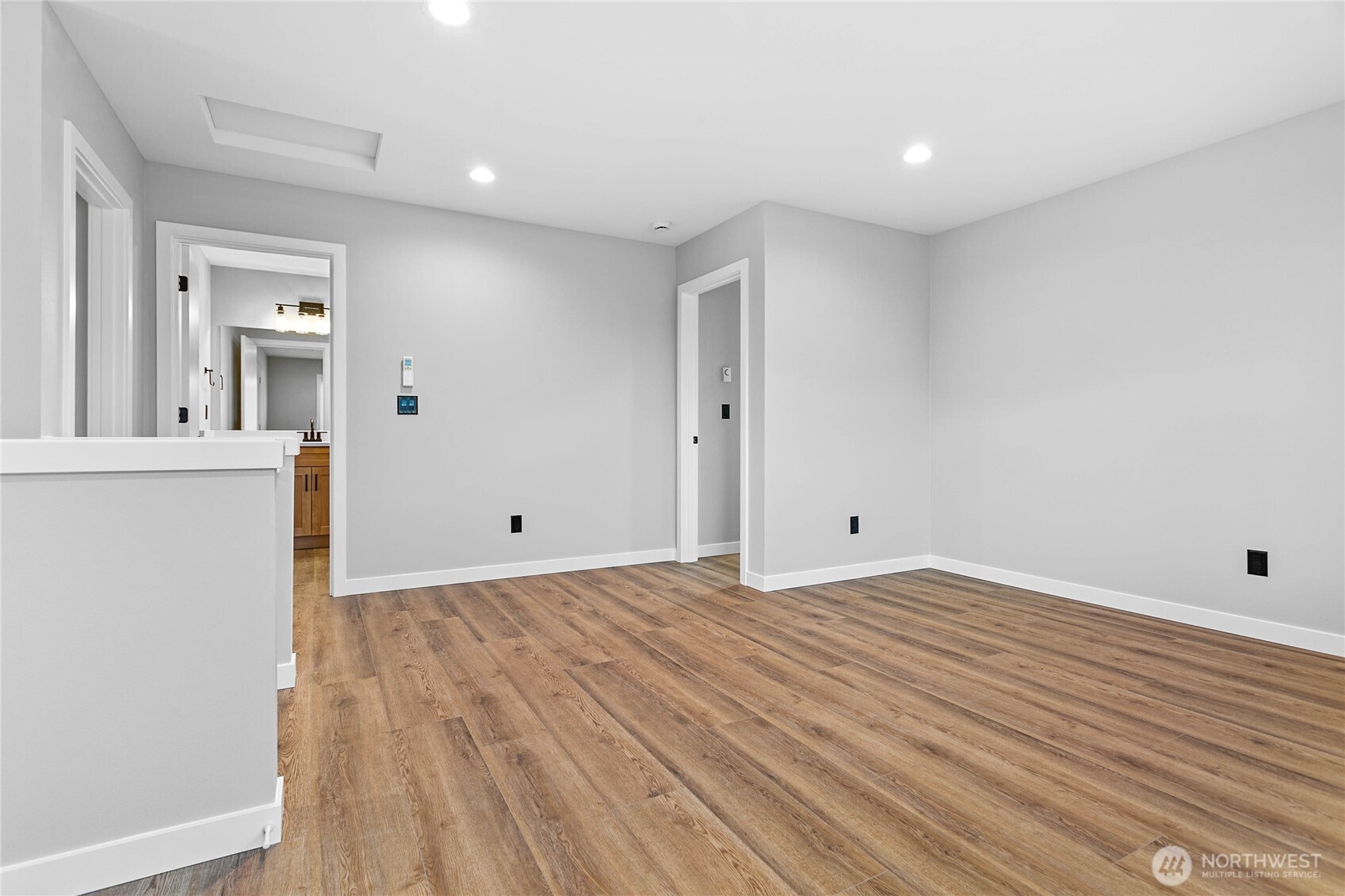110 Baker Street A & B Property Photo 21