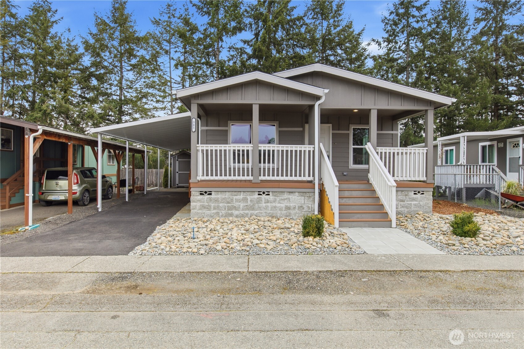 1111 Archwood Drive 341 Property Photo 2