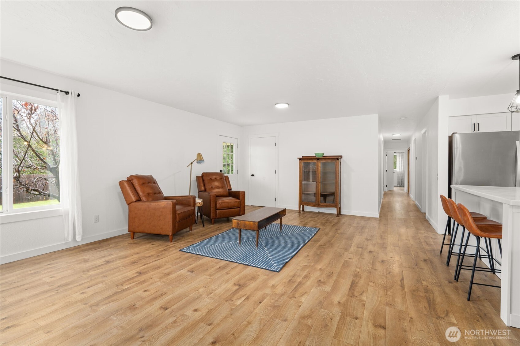 1346 W Third Street Property Photo 7