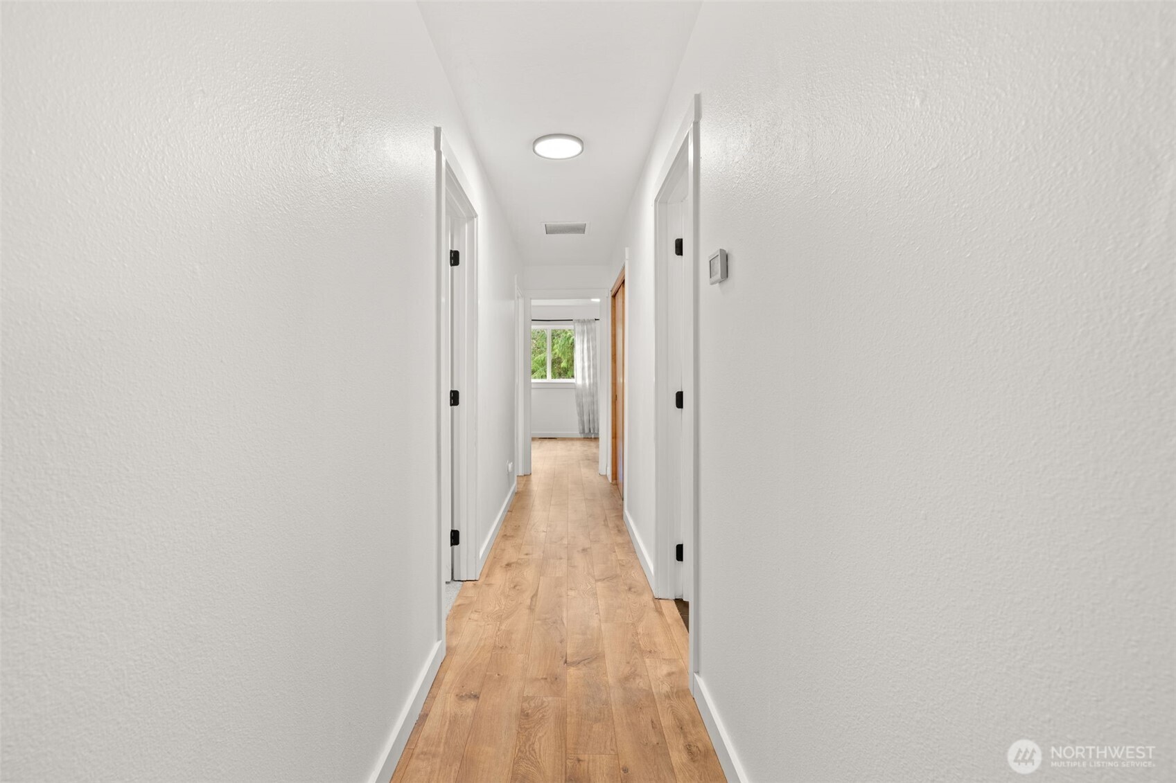 1346 W Third Street Property Photo 12