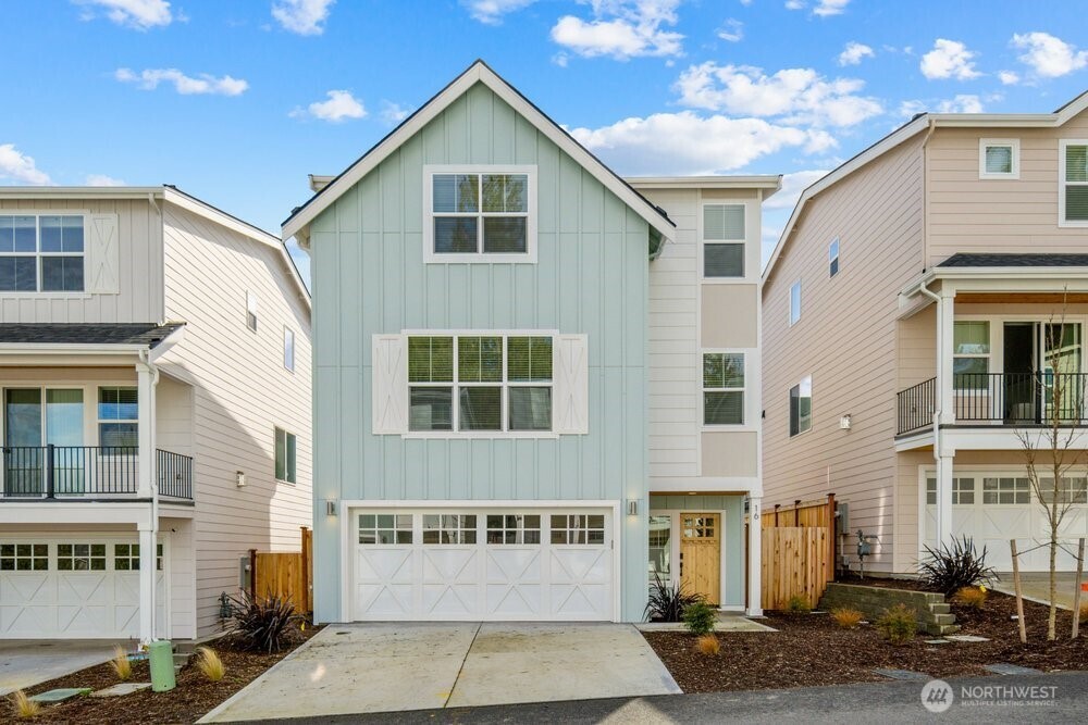 16 160th Place Property Photo 1