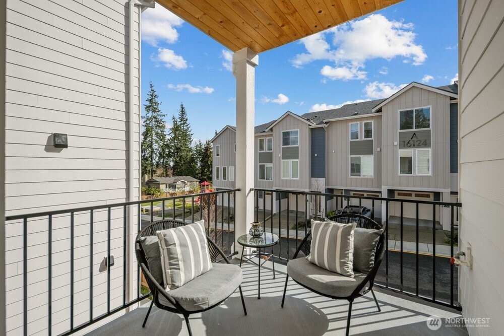 16 160th Place Property Photo 30