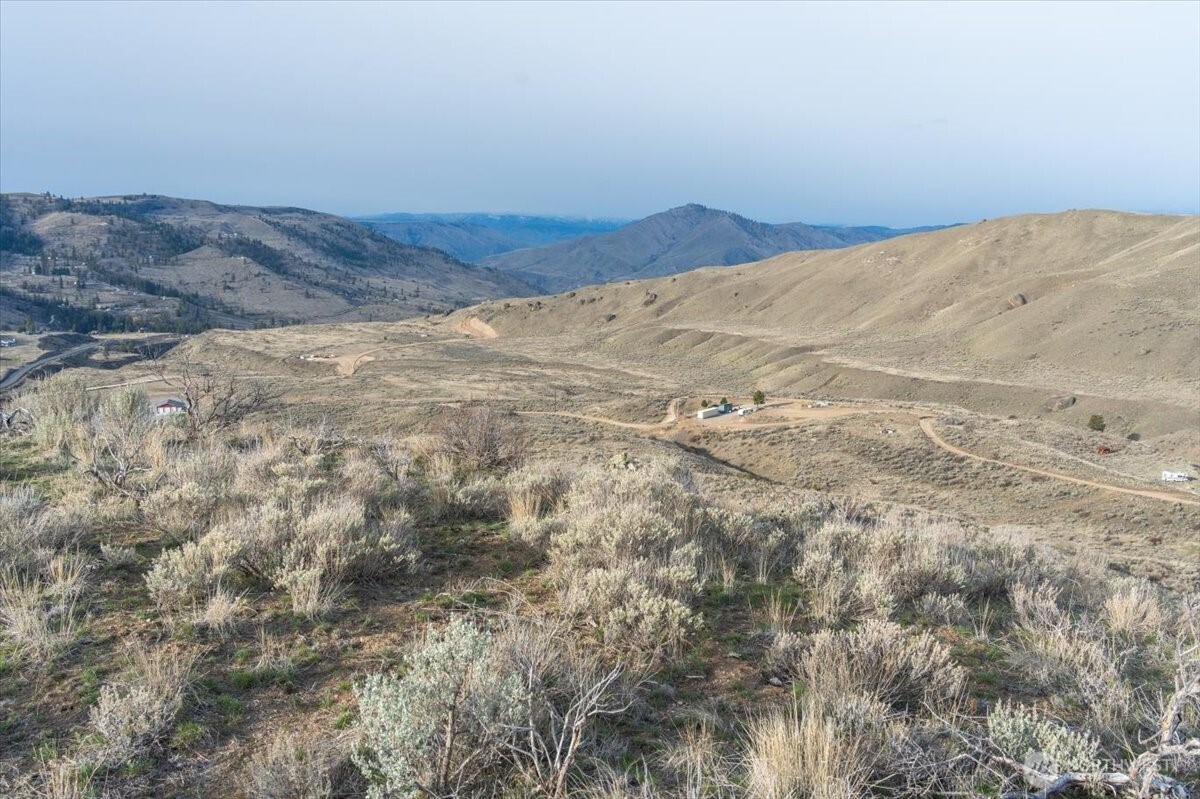 13 Honeygold Drive Property Photo 16