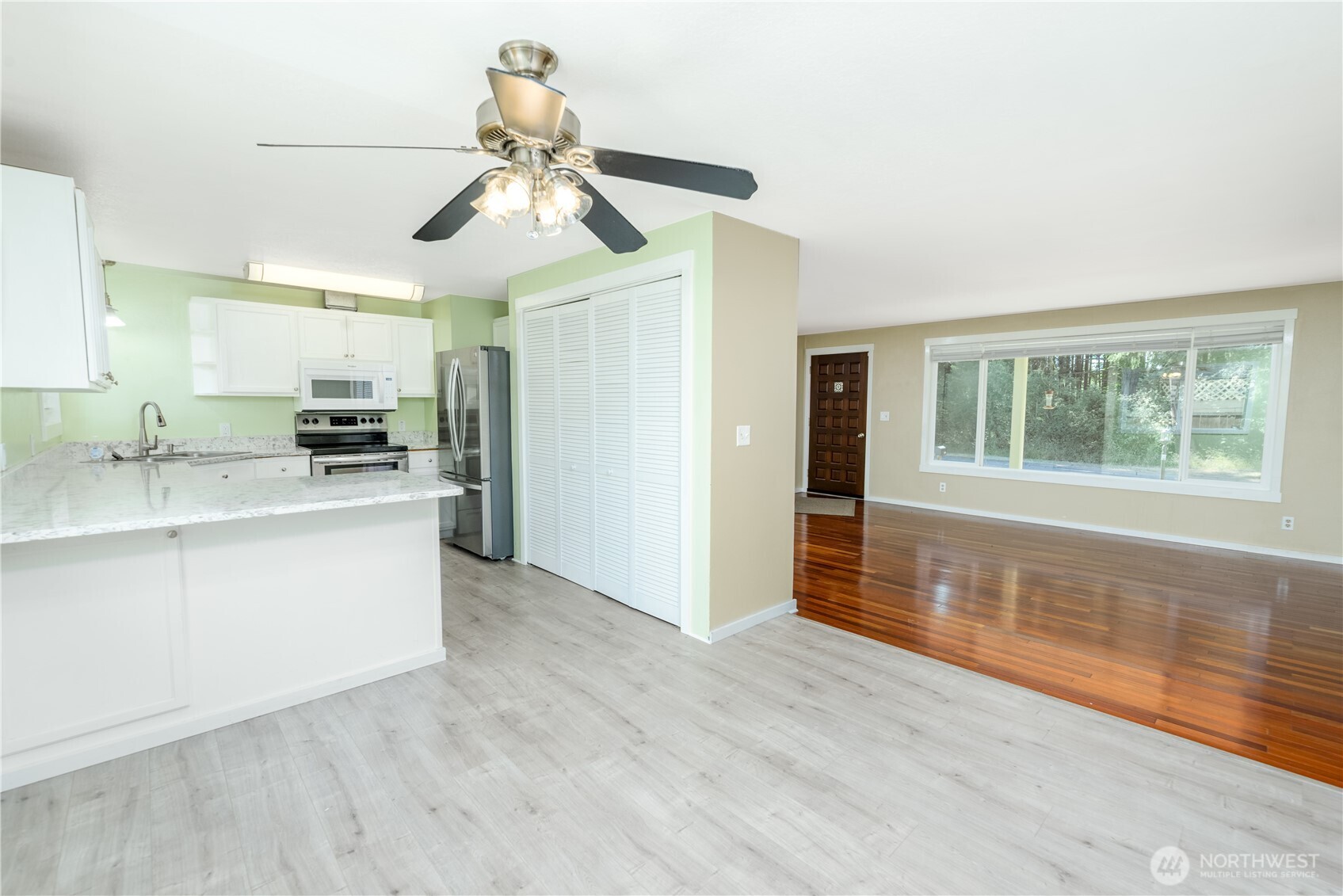 1717 S F Street Property Photo 4