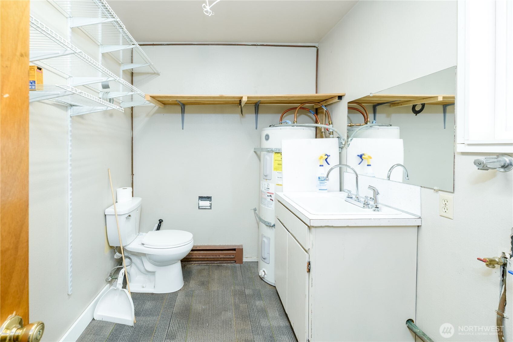 1717 S F Street Property Photo 17