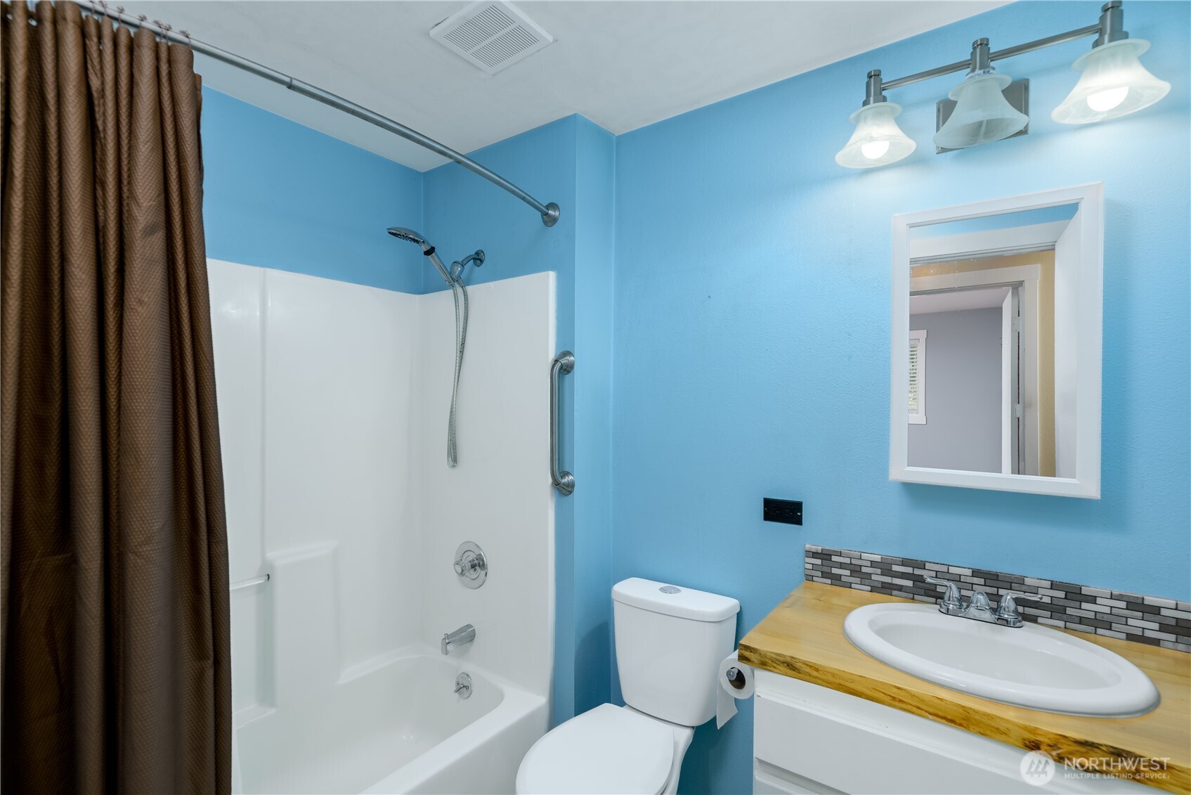 1717 S F Street Property Photo 23
