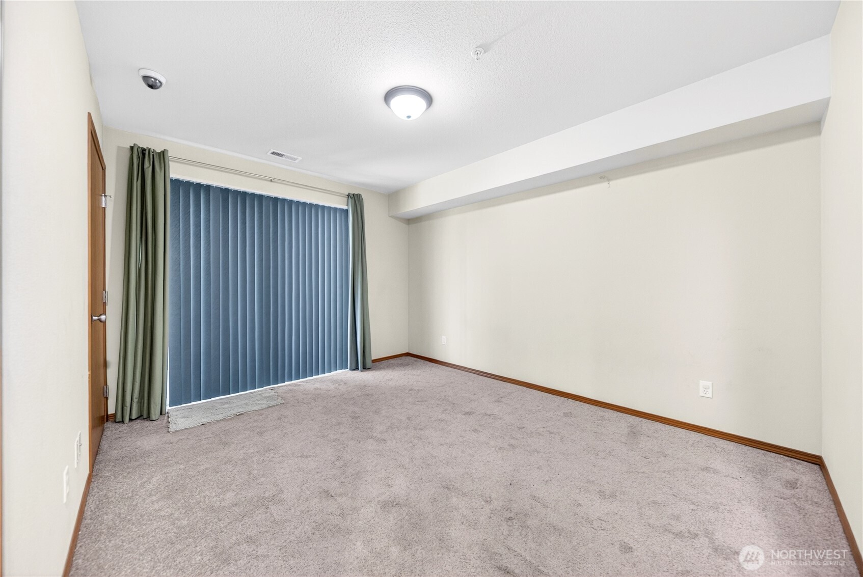 17813 79th Avenue Ct Property Photo 4