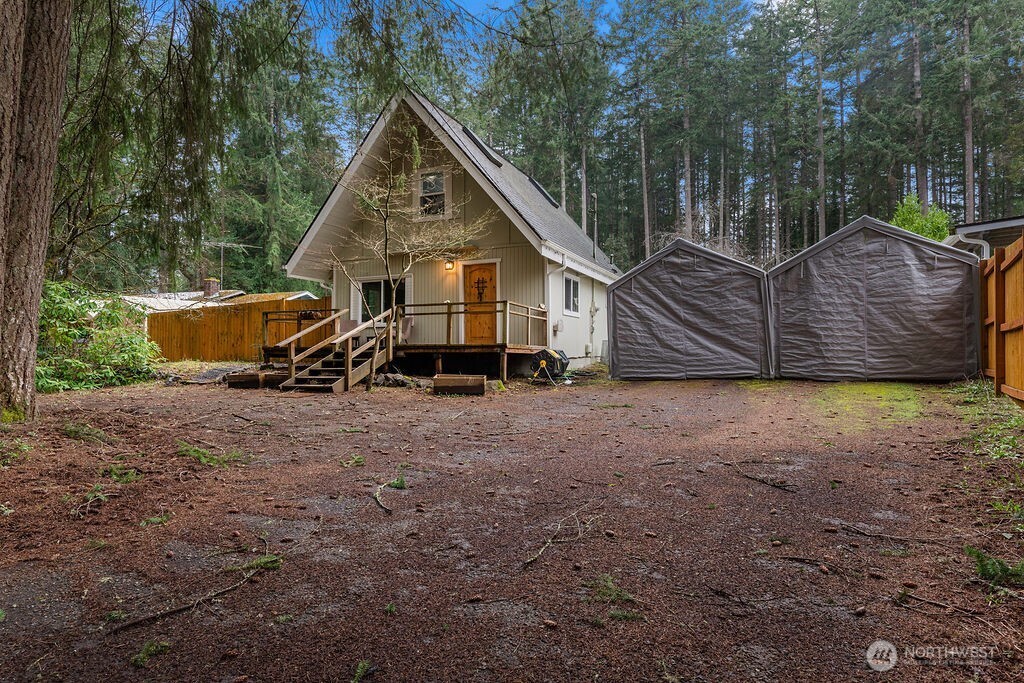 13816 Easy Street Property Photo 2