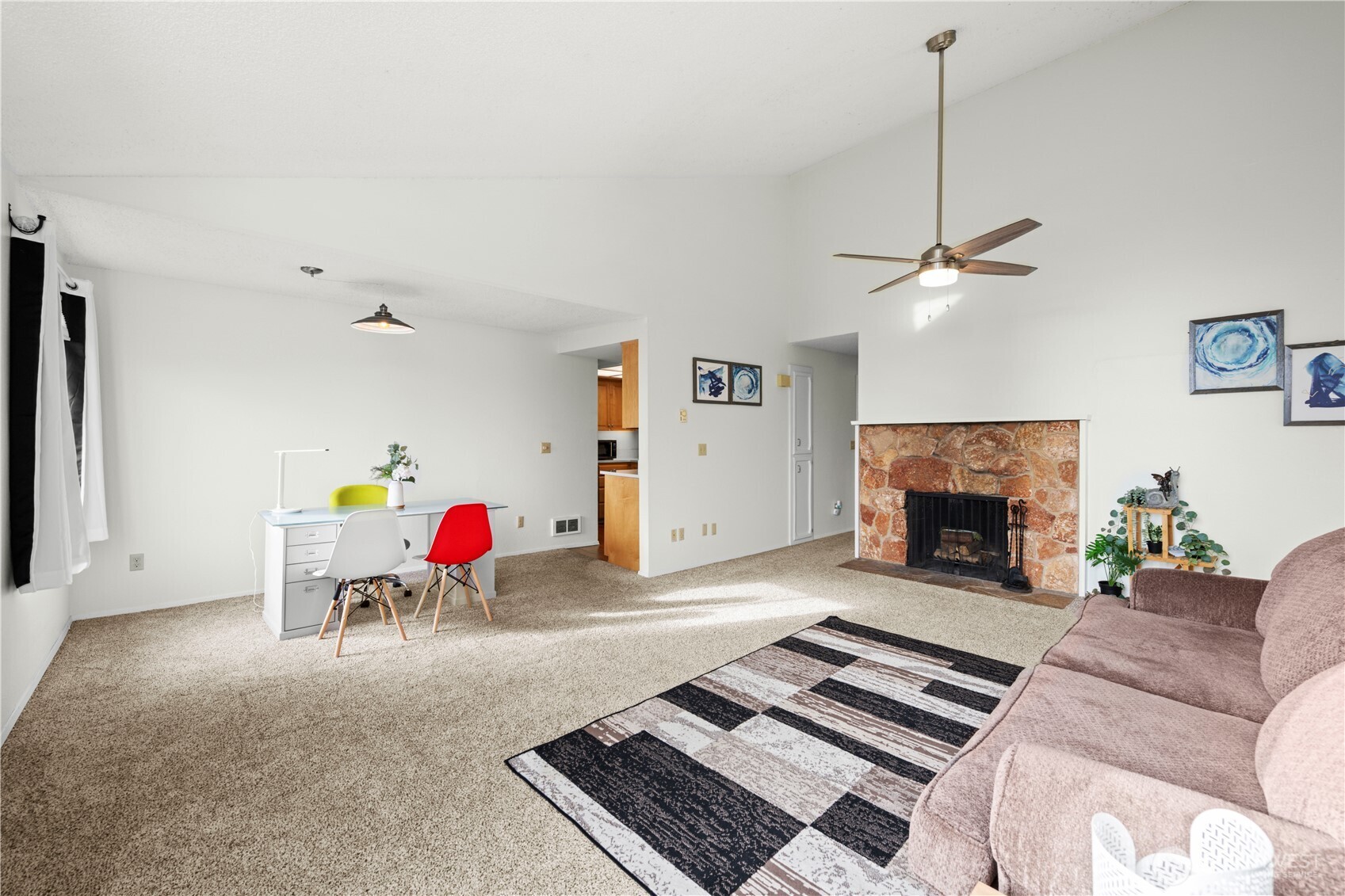 3401 Oaks Avenue 6 Property Photo 6