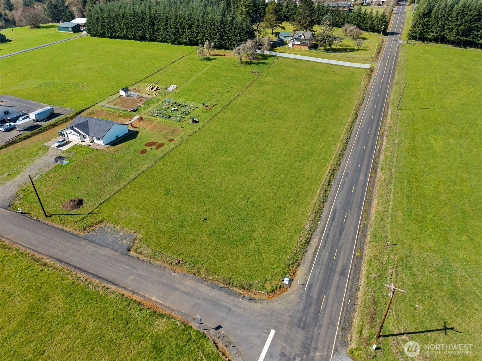 104 Gunnell Road Property Photo 6