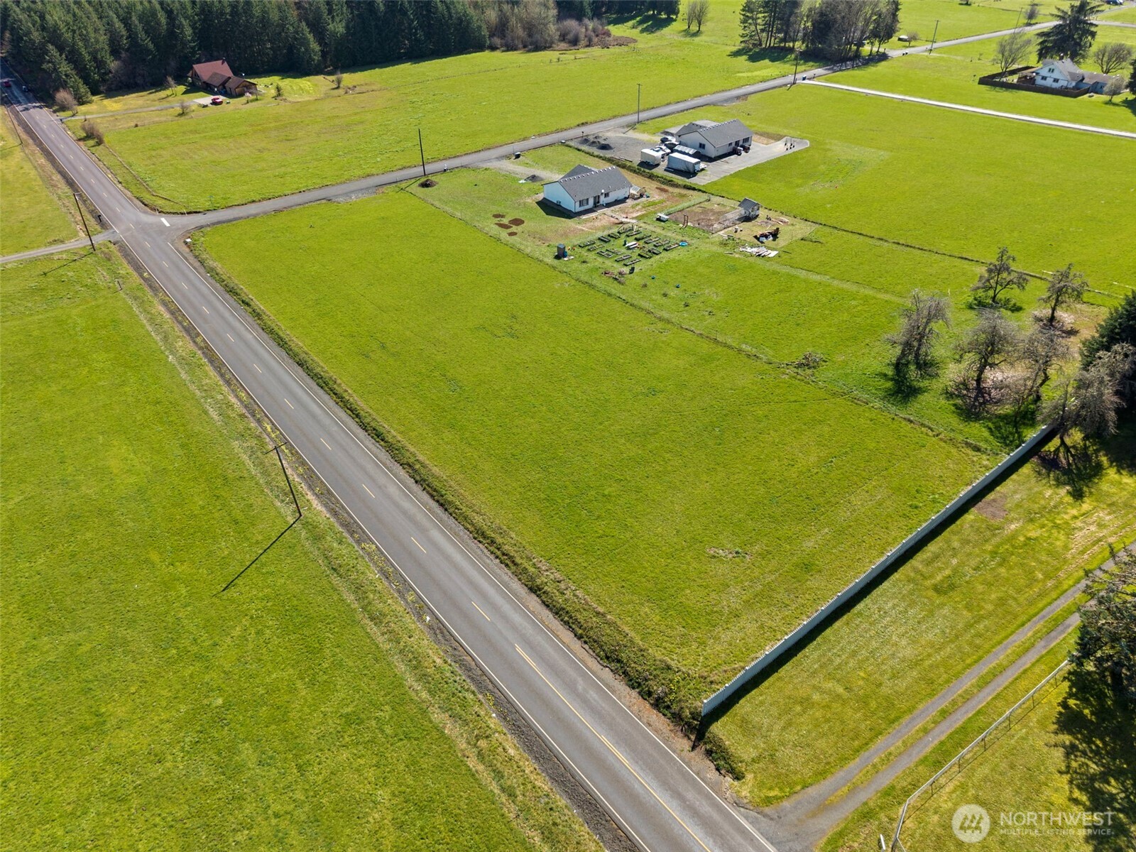 104 Gunnell Road Property Photo 9