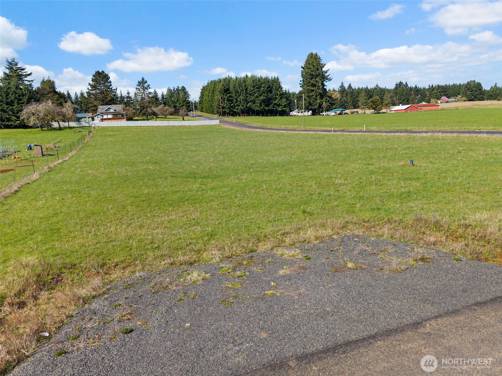 104 Gunnell Road Property Photo 11