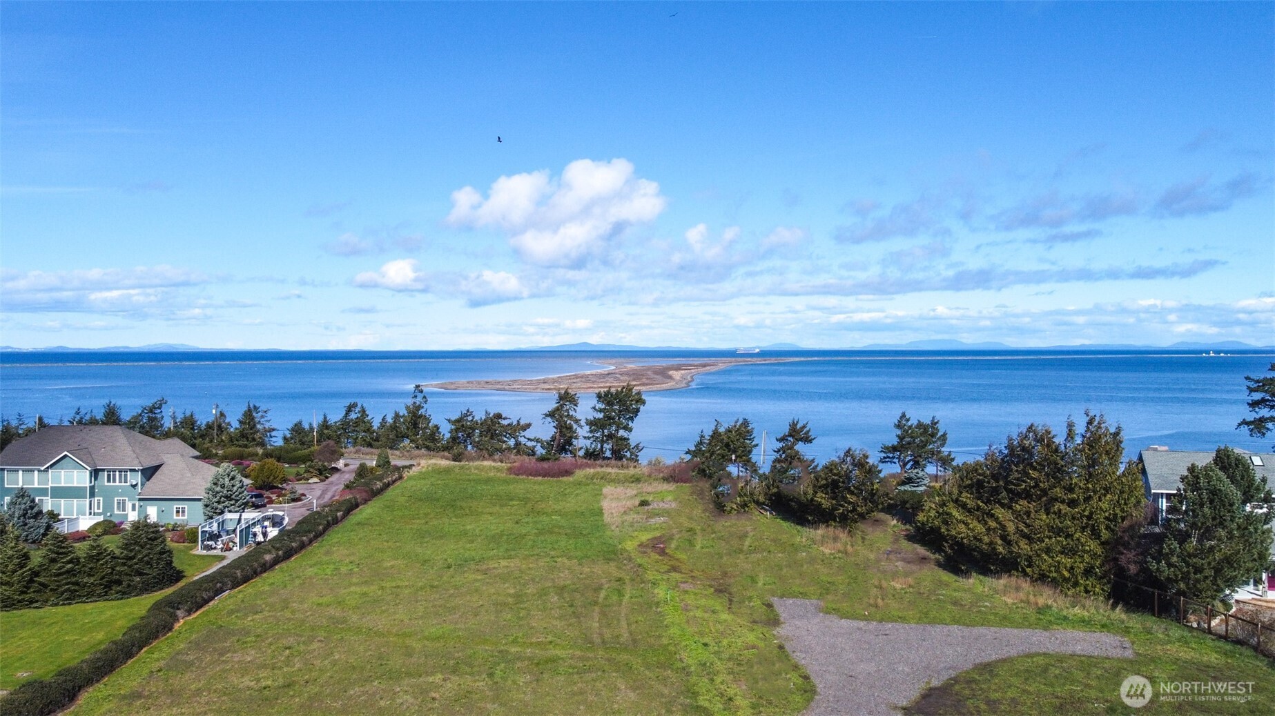 9999 Marine Drive Property Photo 4