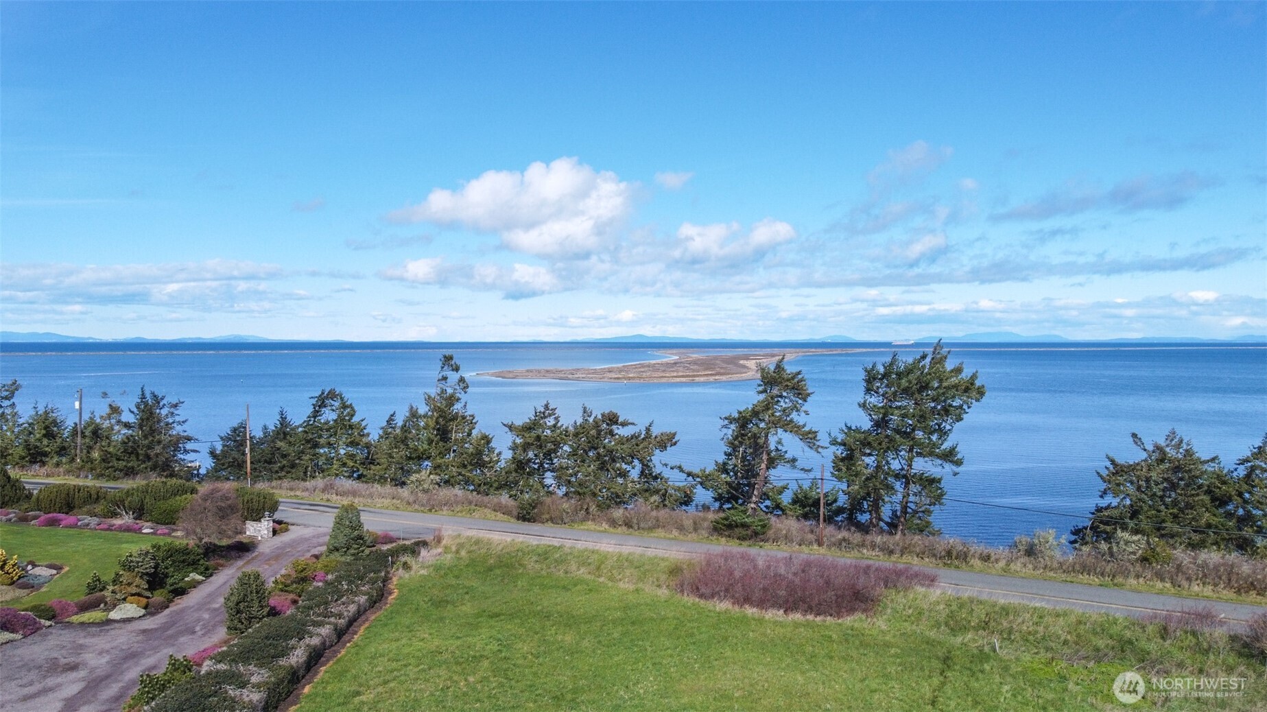 9999 Marine Drive Property Photo 11
