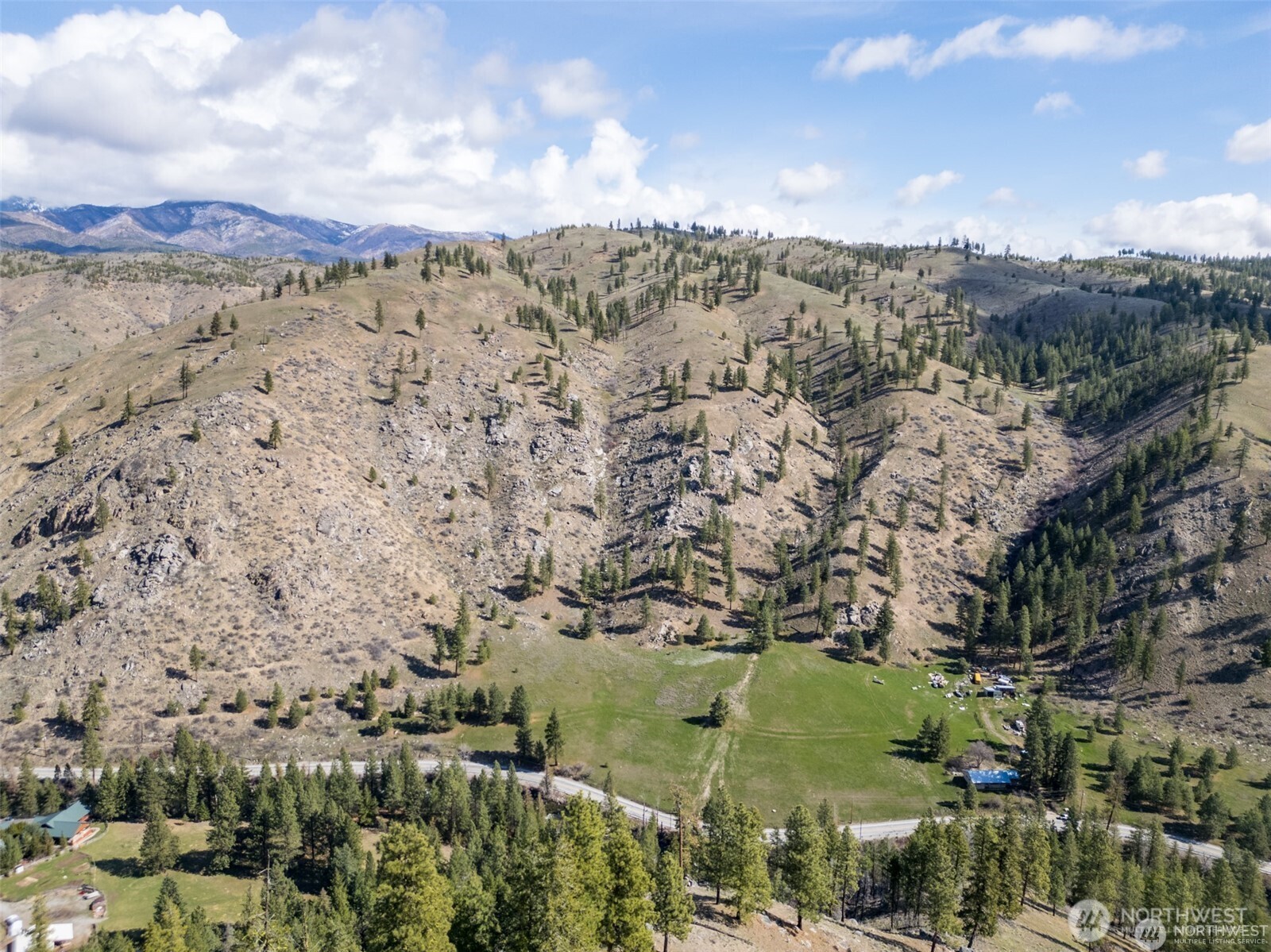 12 Mile Entiat River Road Property Photo 11