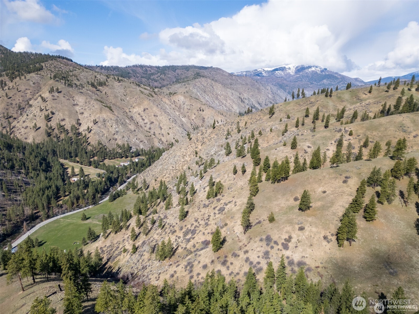 12 Mile Entiat River Road Property Photo 17