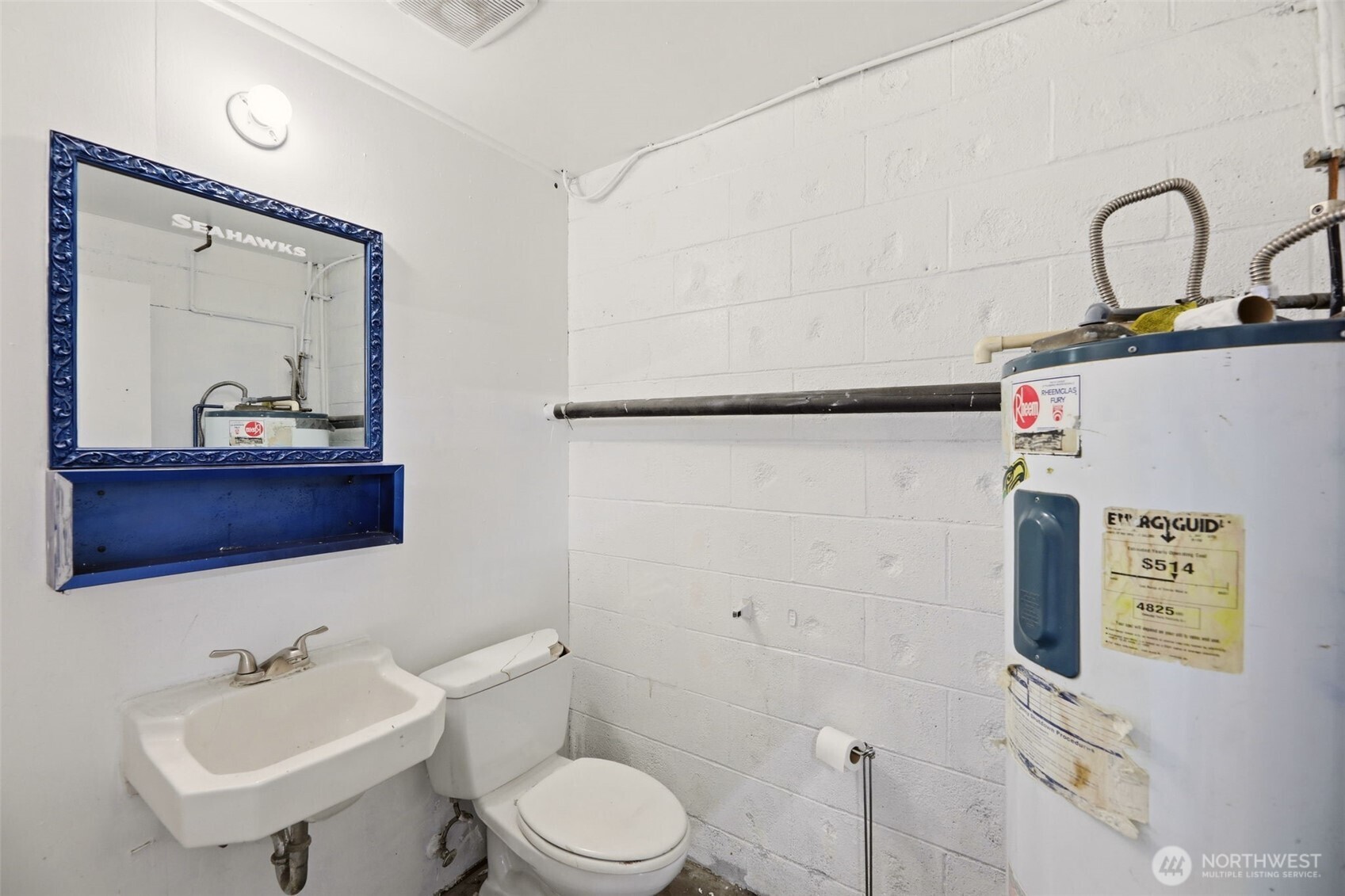 13036 Lake City Way Property Photo 24