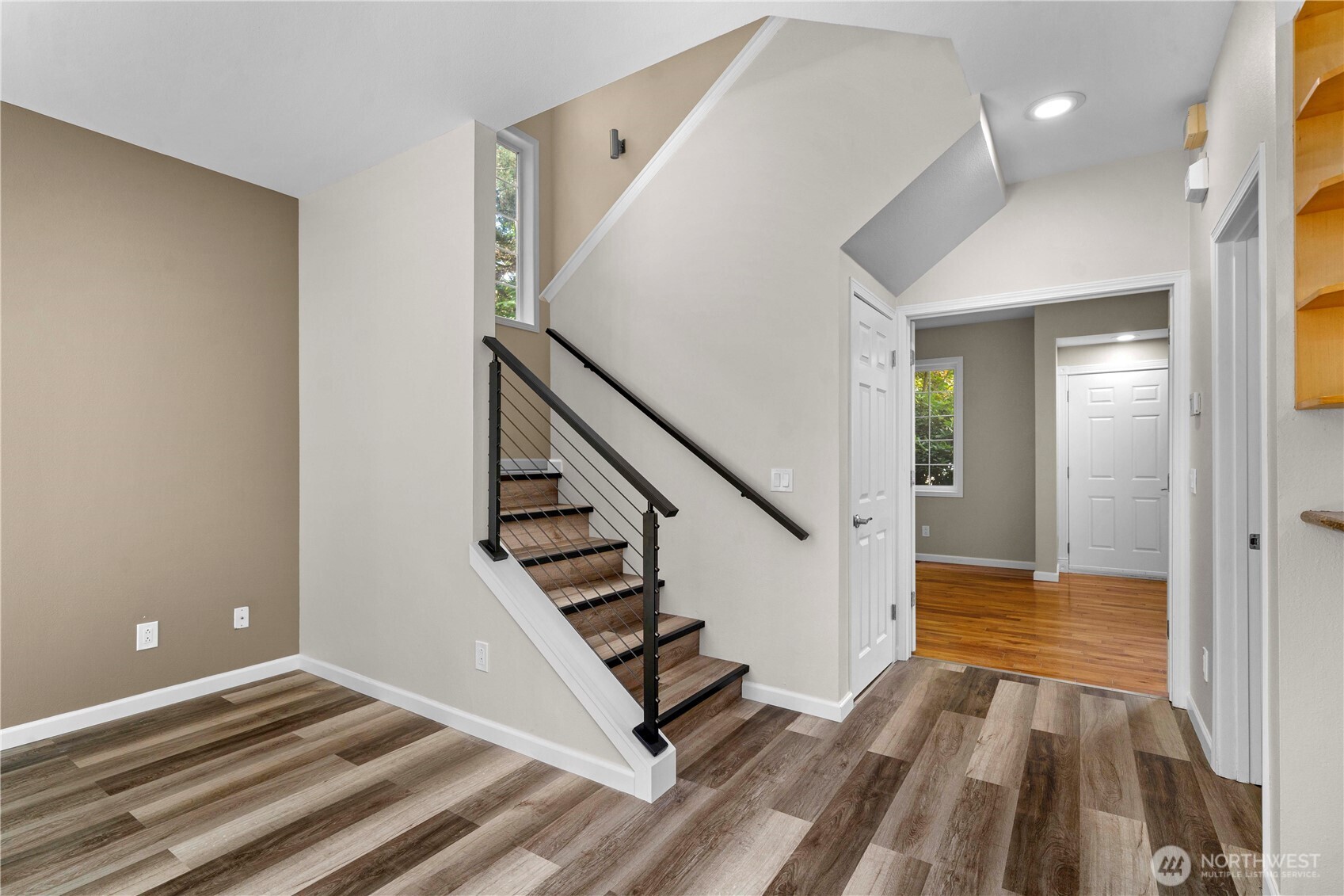 25401 Kanasket Drive Property Photo 6