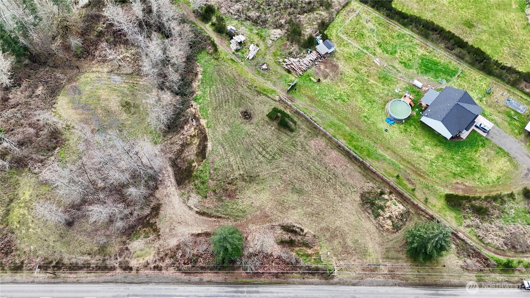 2126 Spencer Road Property Photo 5