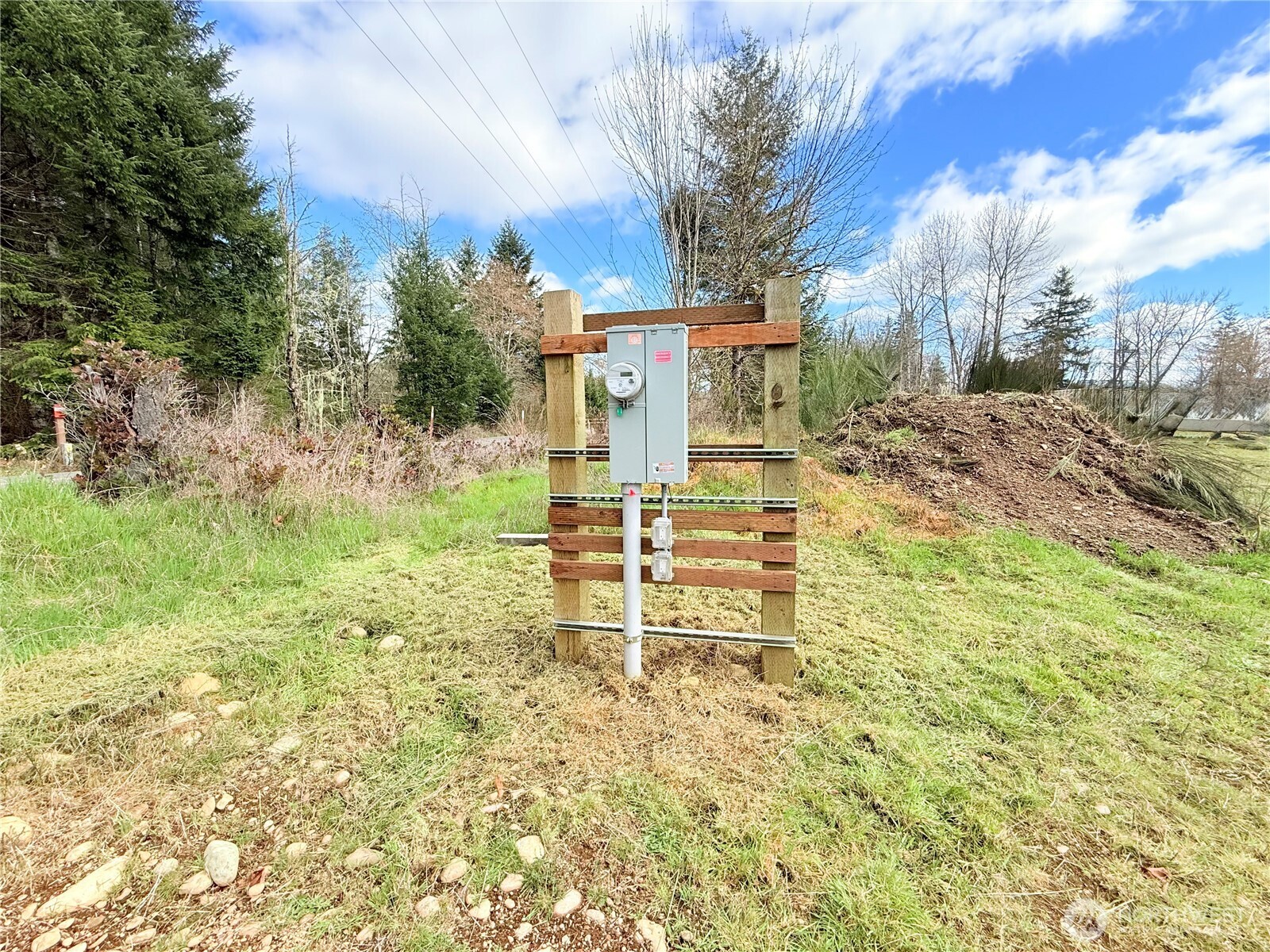 2126 Spencer Road Property Photo 12