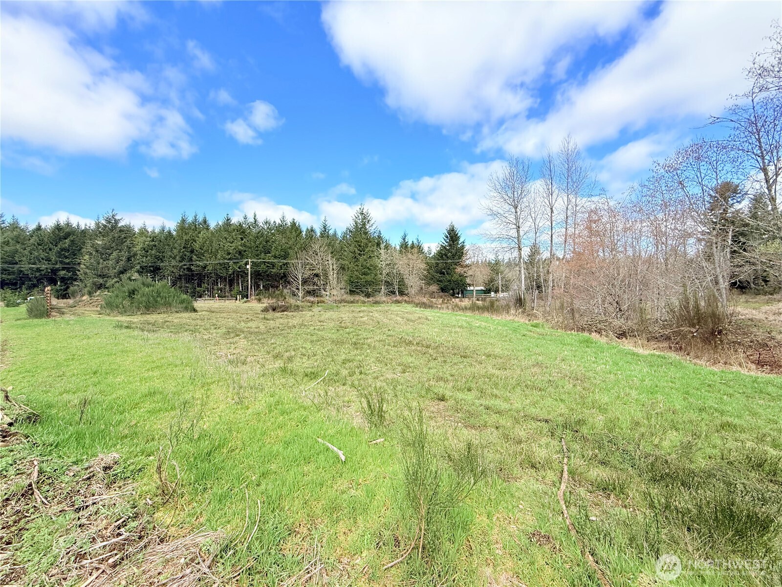 2126 Spencer Road Property Photo 16