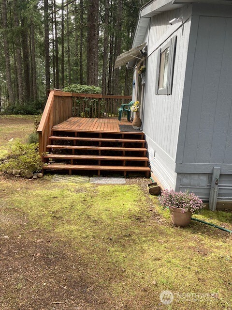 531 N Mountain View Drive Property Photo 13