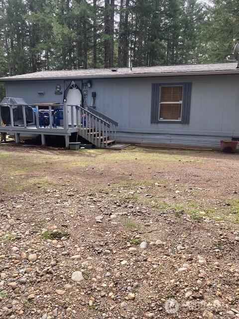 531 N Mountain View Drive Property Photo 14