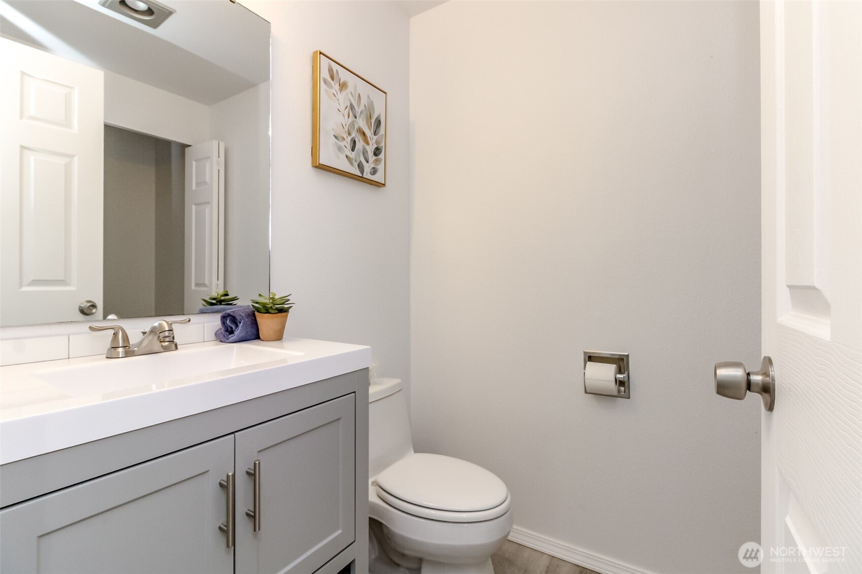 307 S 328th Lane Property Photo 11