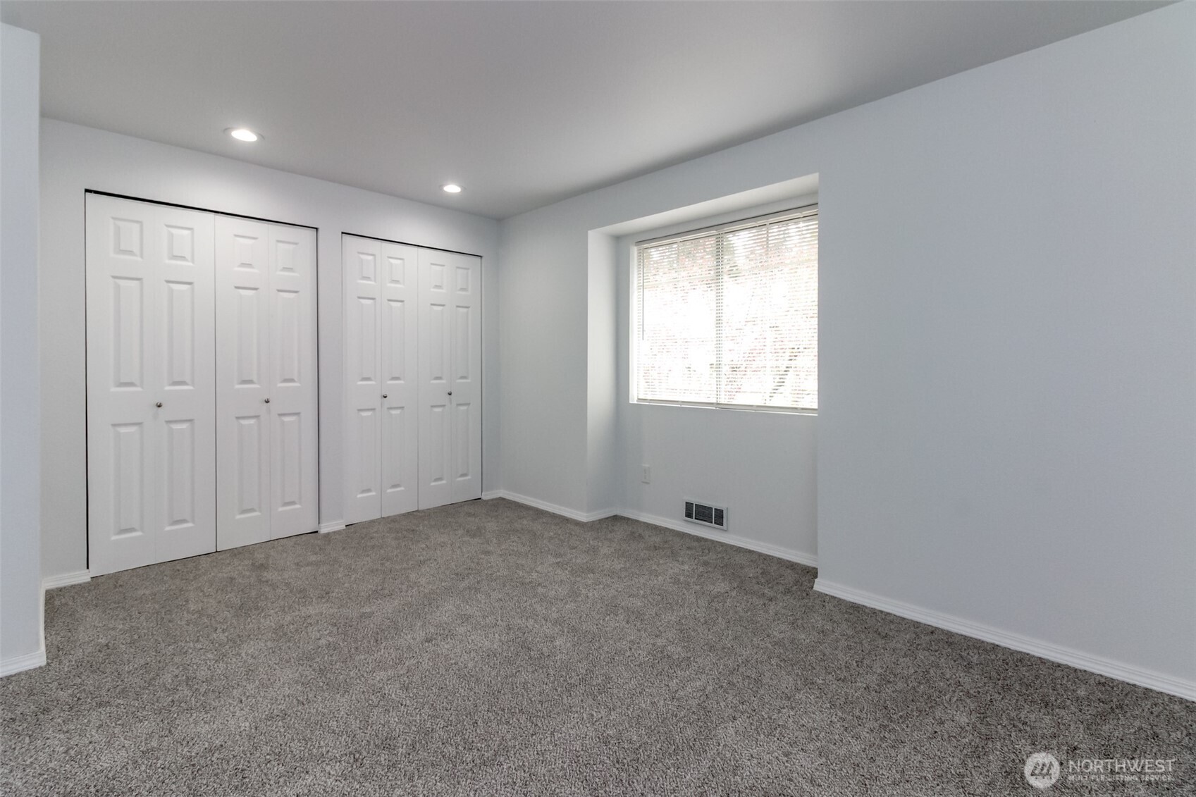 307 S 328th Lane Property Photo 17